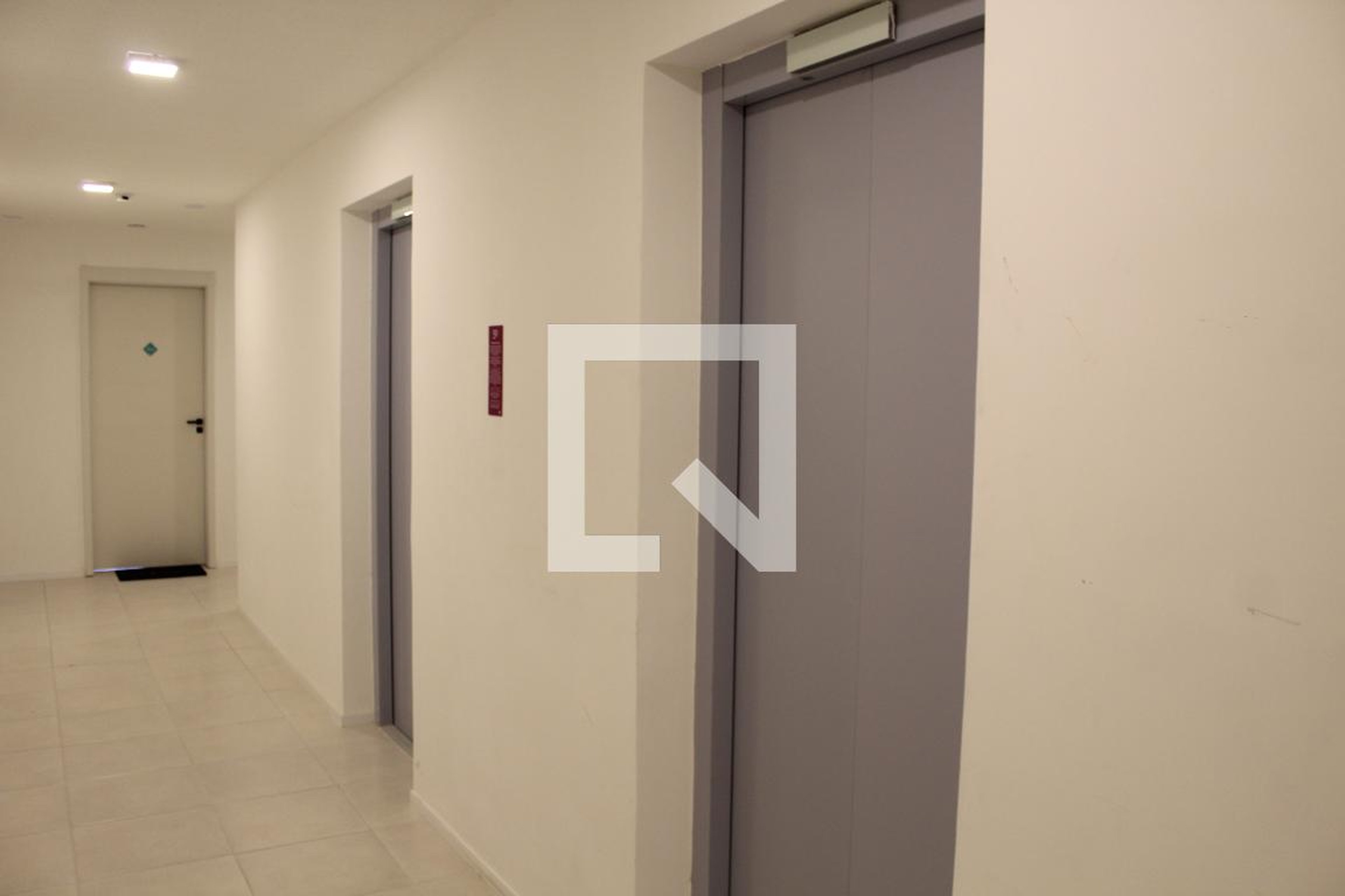 Elevador - Vivaz Vila Romana