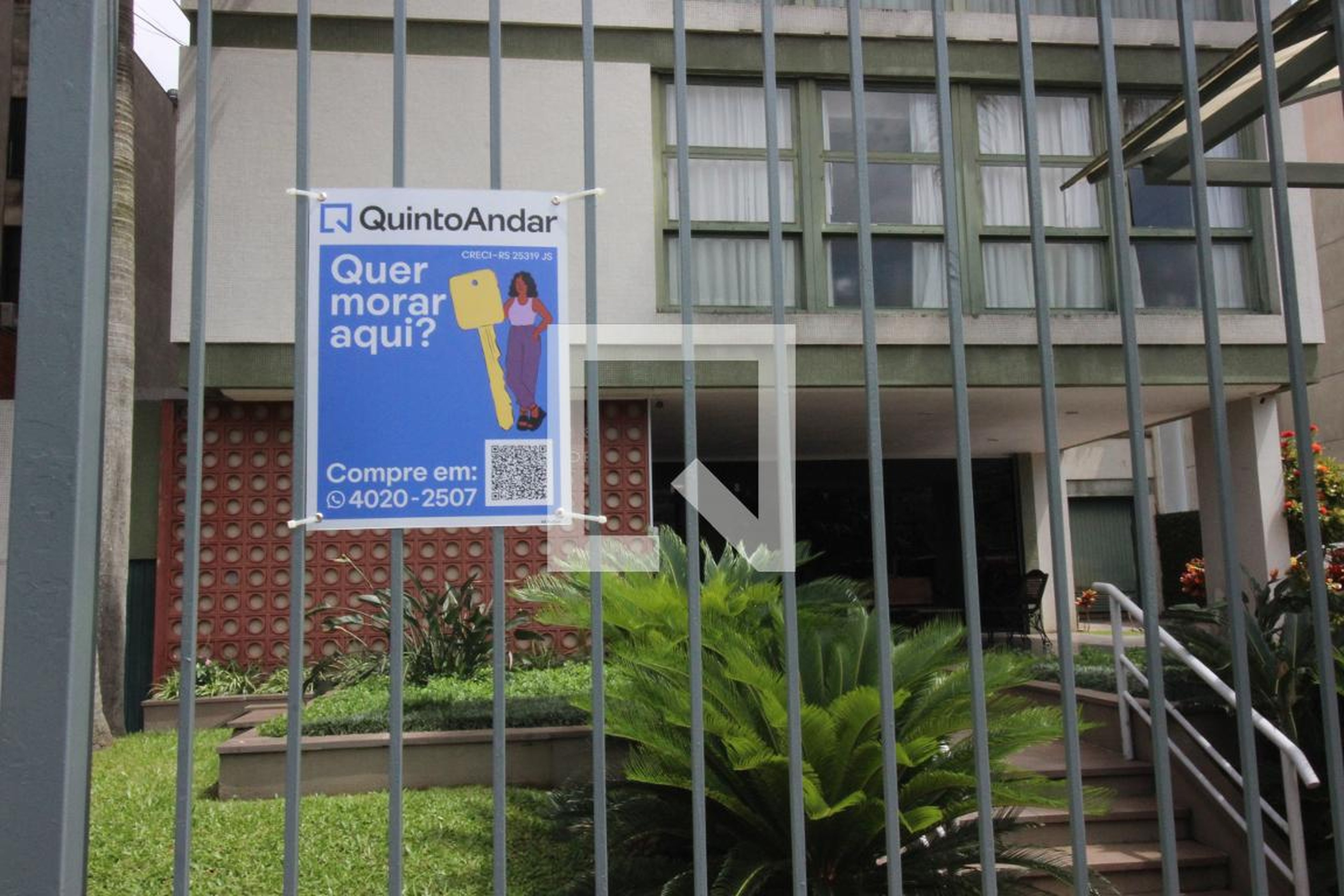 Fachada do Prédio Condomínio em Avenida Venâncio Aires, 928