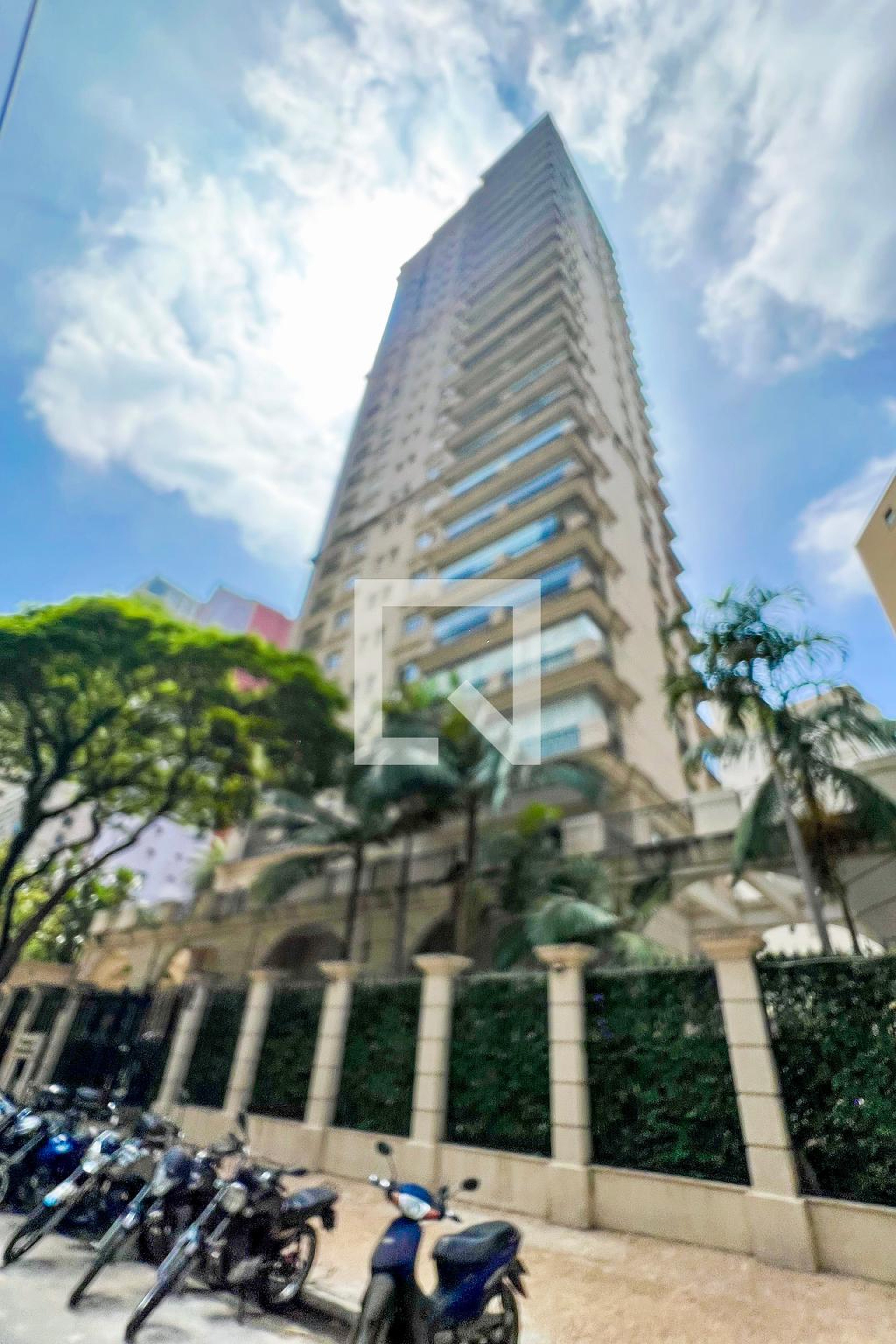 Fachada Condomínio Palazzo Piemonte