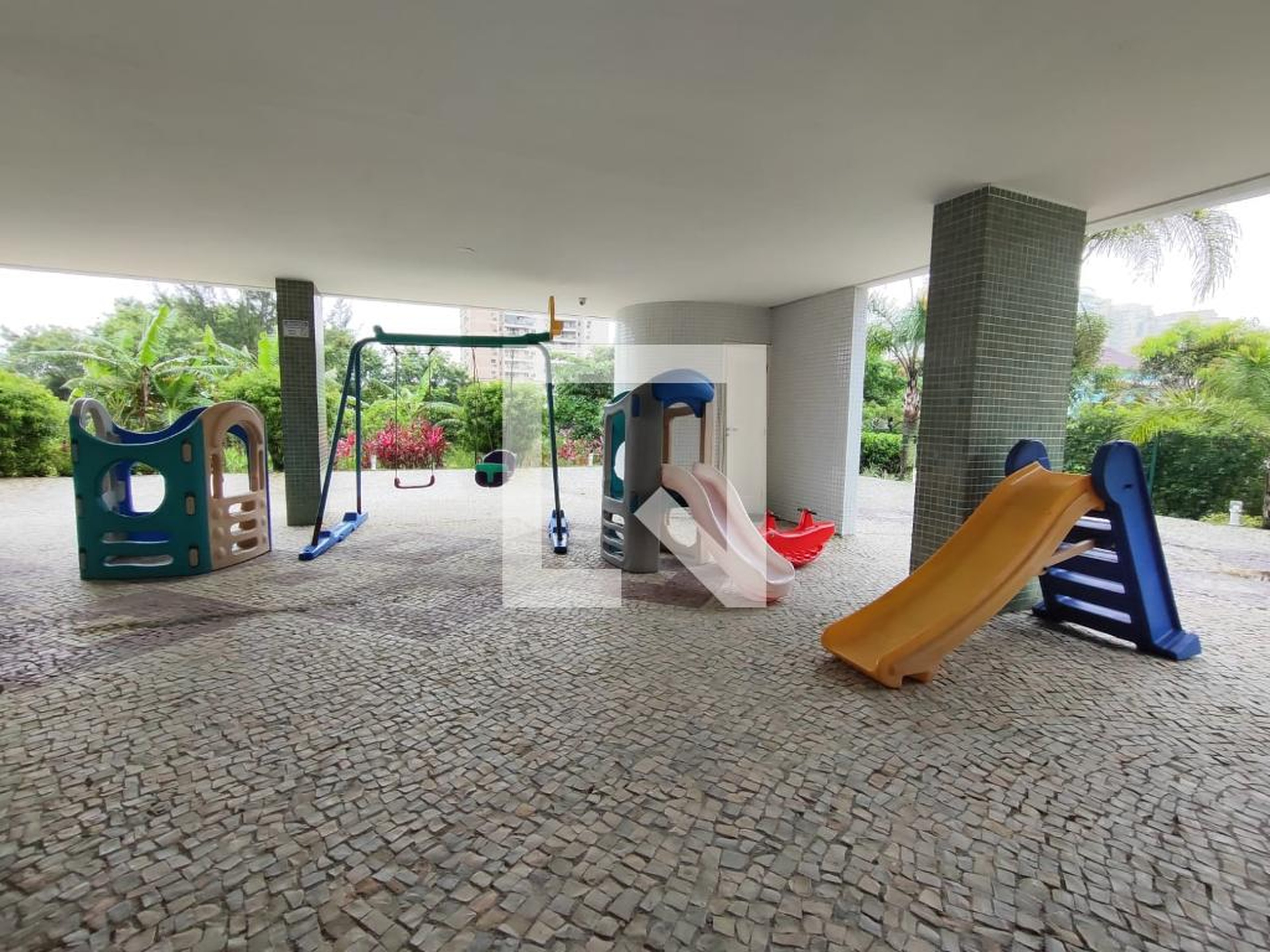Playground - Edifício Maison de La Plage