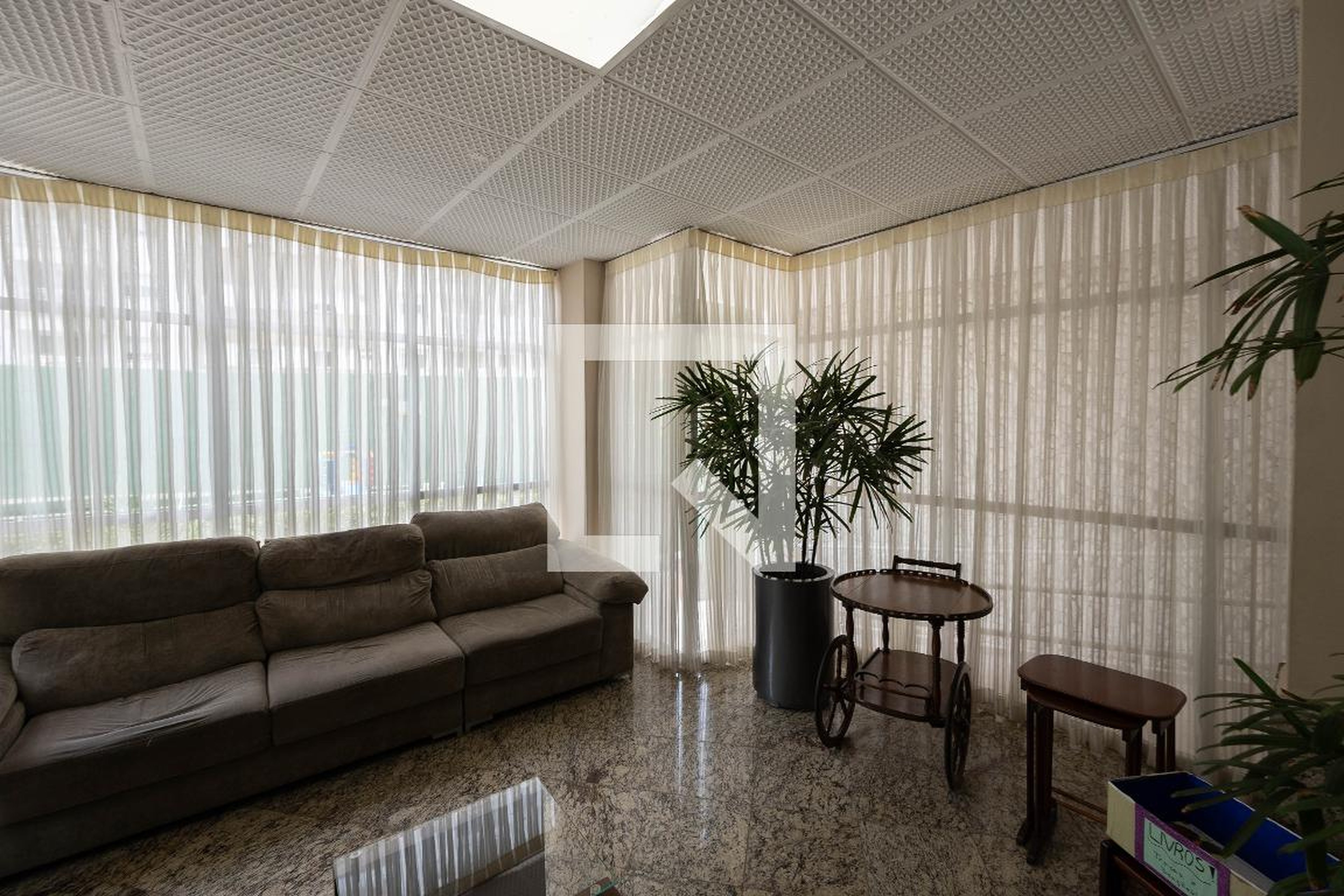 Hall de entrada - Plínio barreto