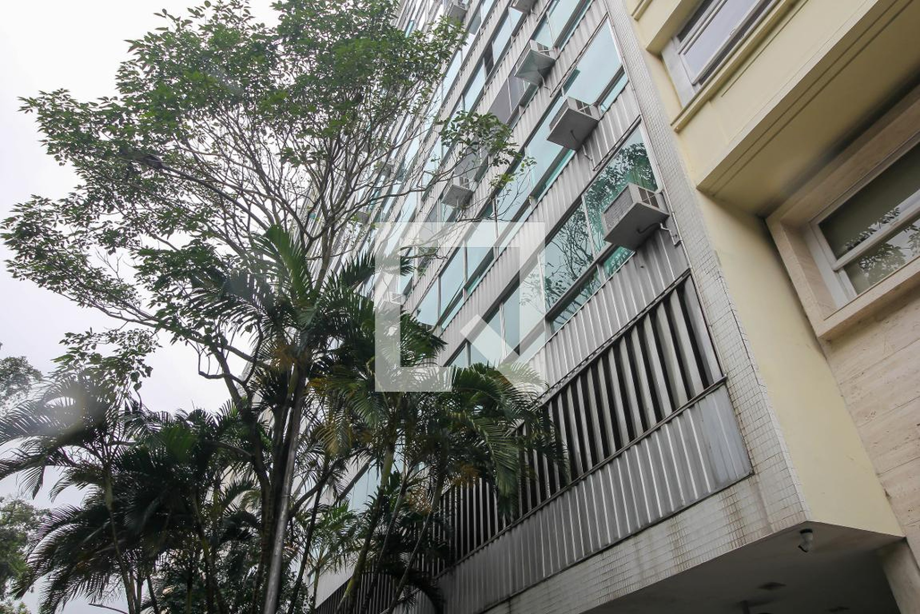 Fachada do Prédio Edifício Engenheiro Dilson Câmara