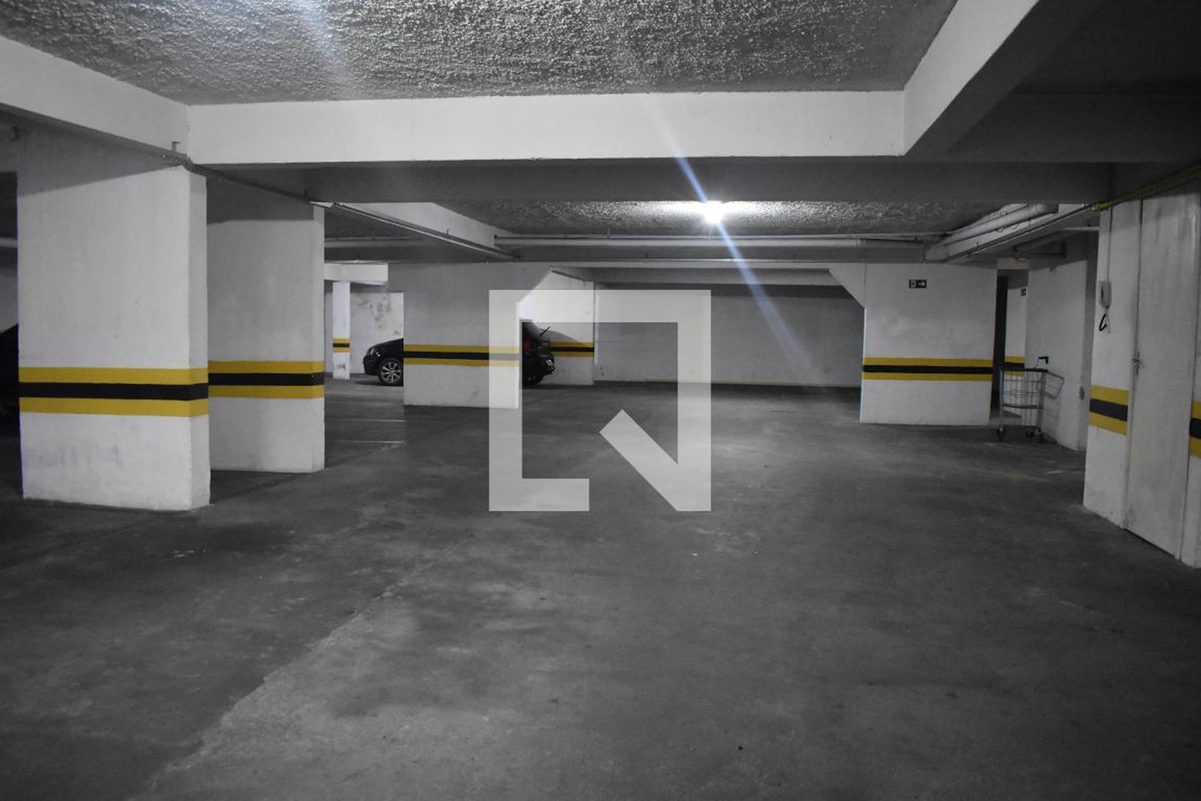 Estacionamento - Edifício Torrance