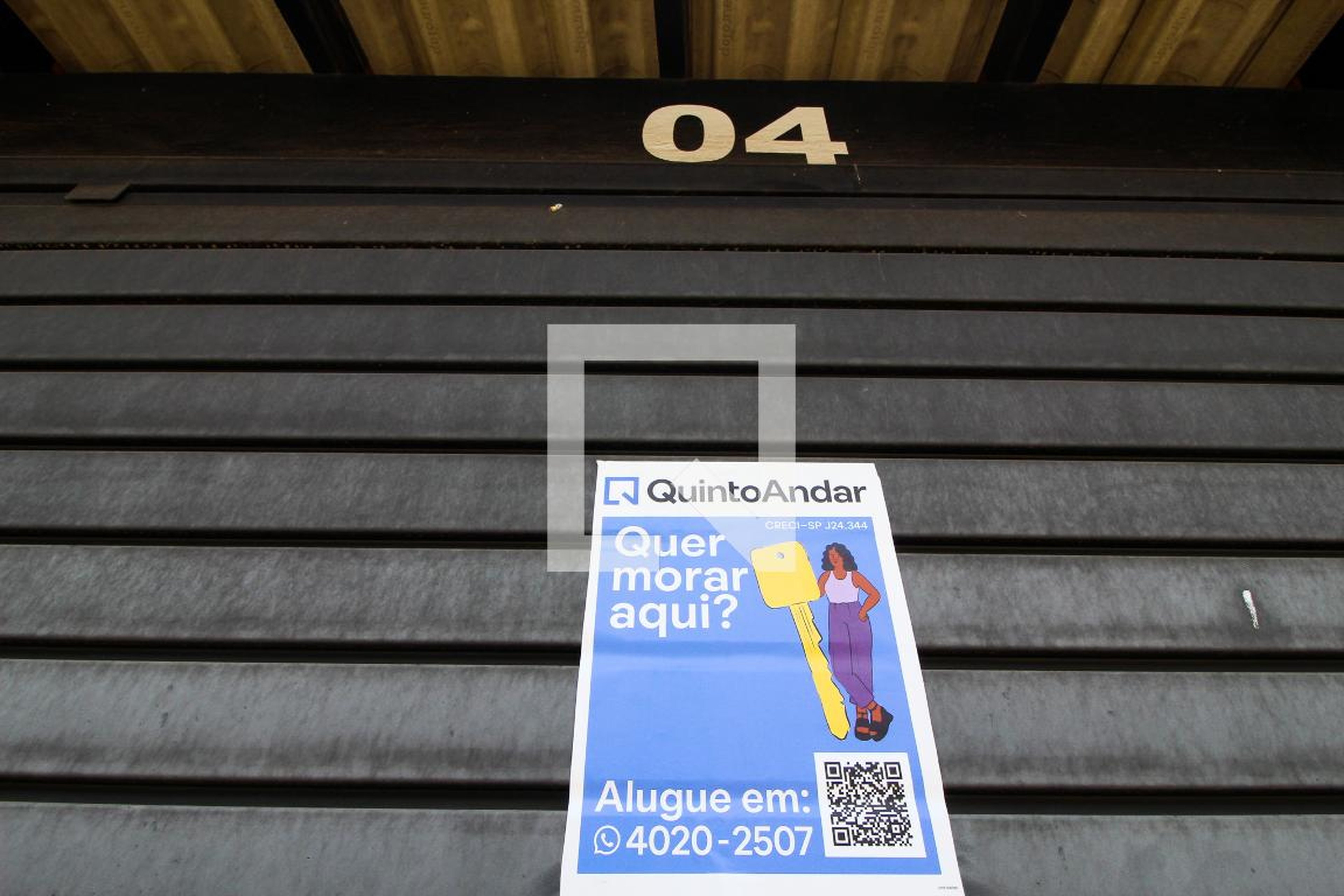 Fachada Condomínio em Rua Benedito Henrique da Costa, 95