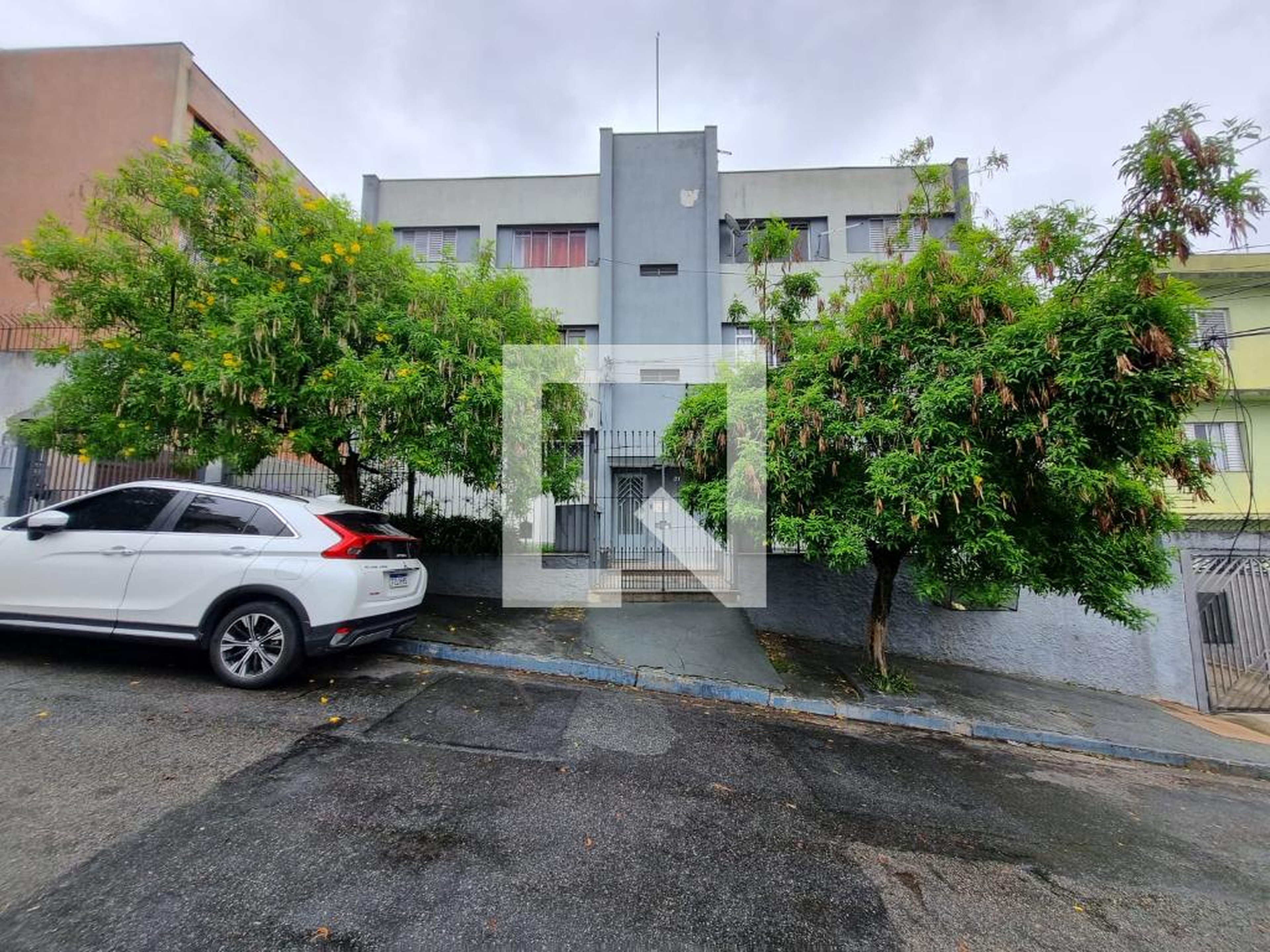 Fachada do Prédio Condomínio em Rua Salvador Gorgone, 31