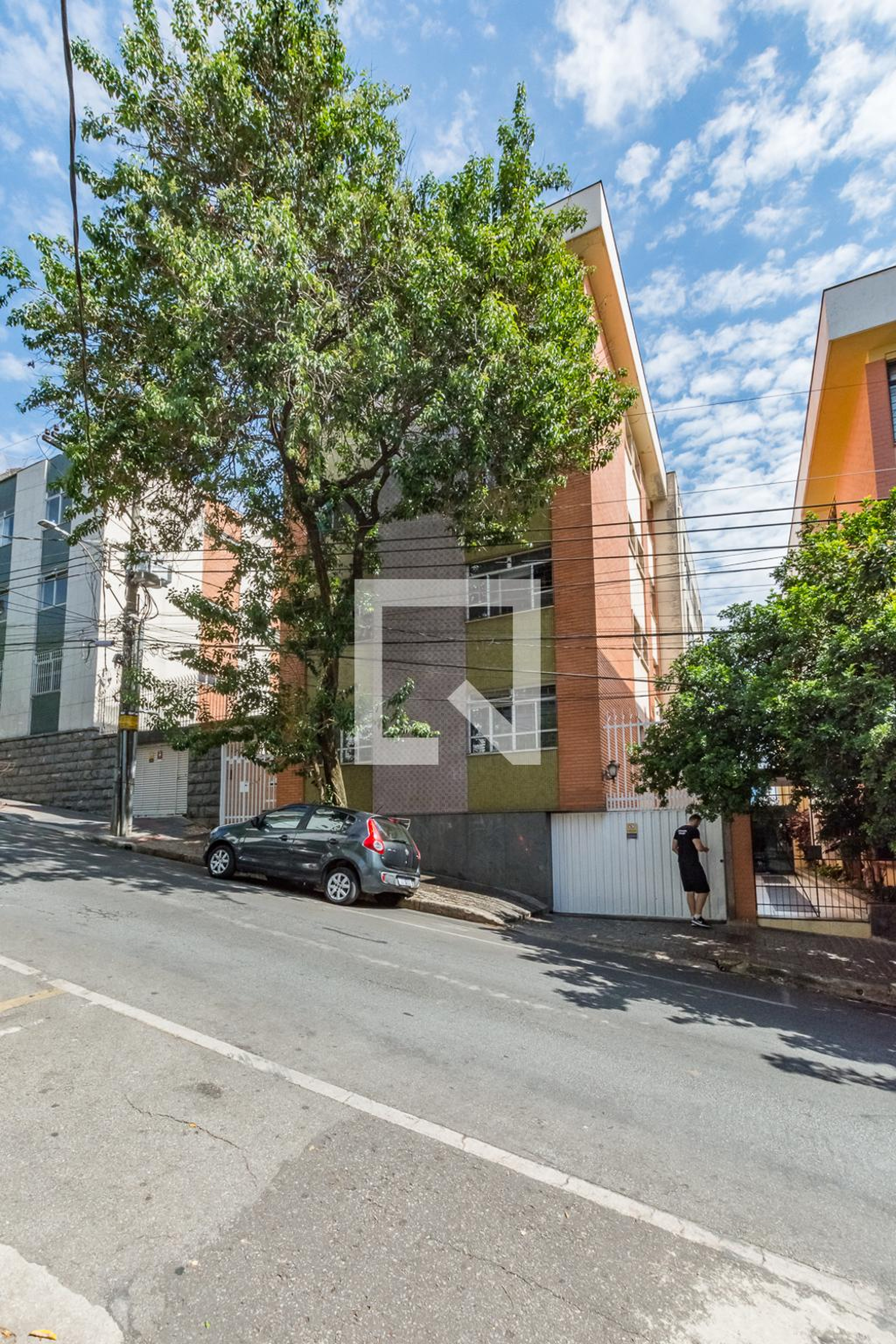 Fachada Condomínio Iria Valente