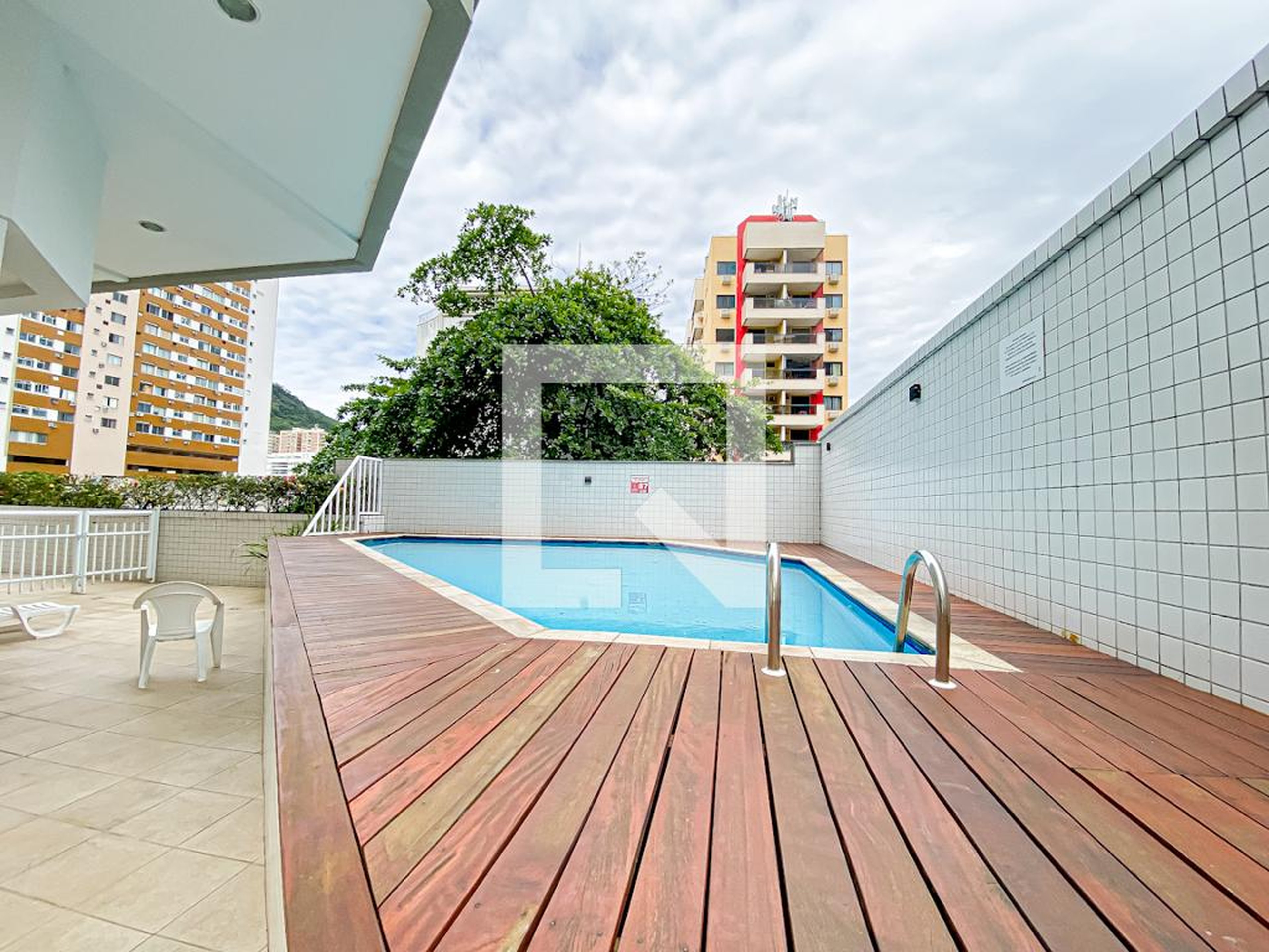 Piscina - Edifico Letícia