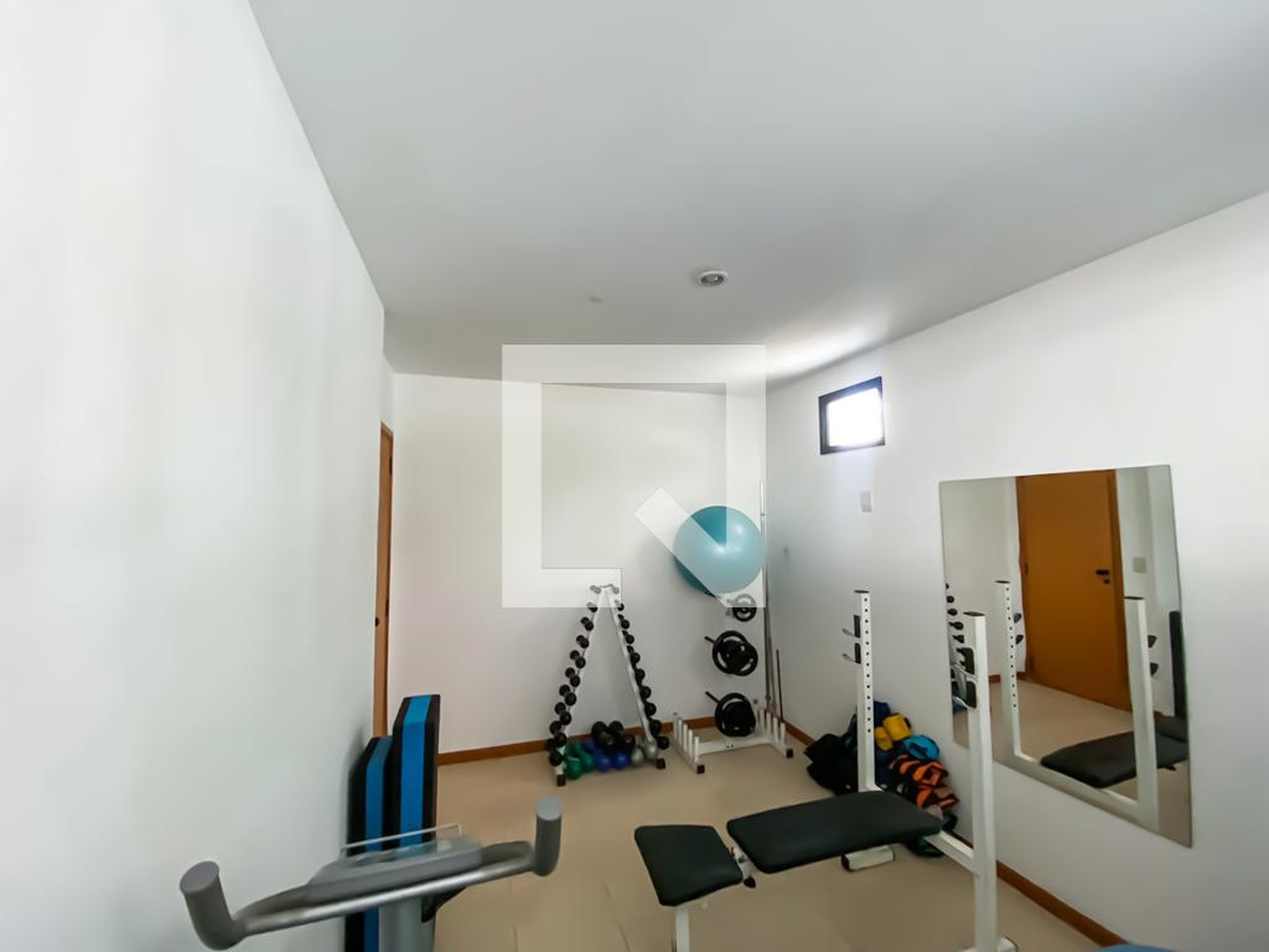 Academia - Edifico Letícia