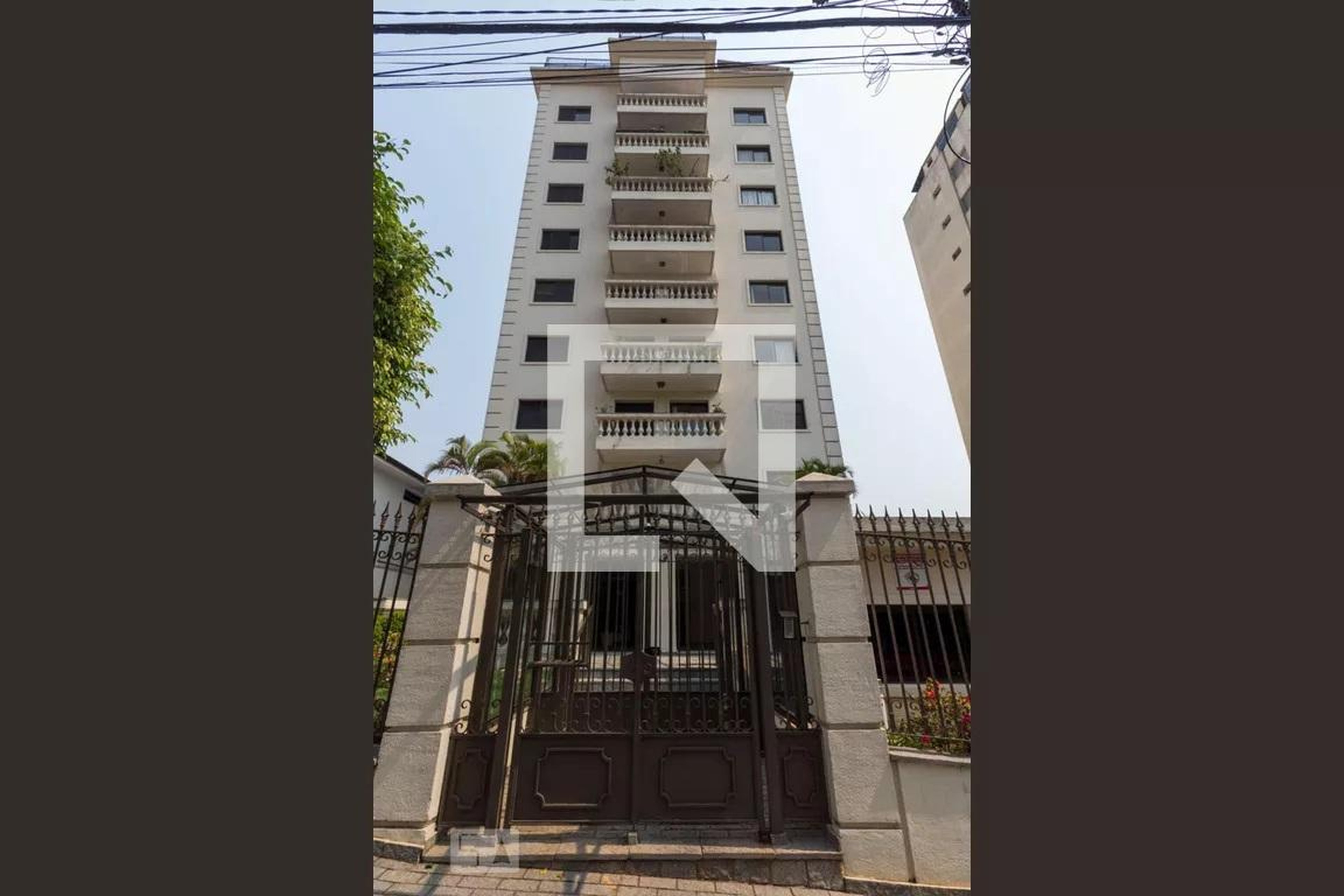 Fachada do Prédio Condomínio Borbogne