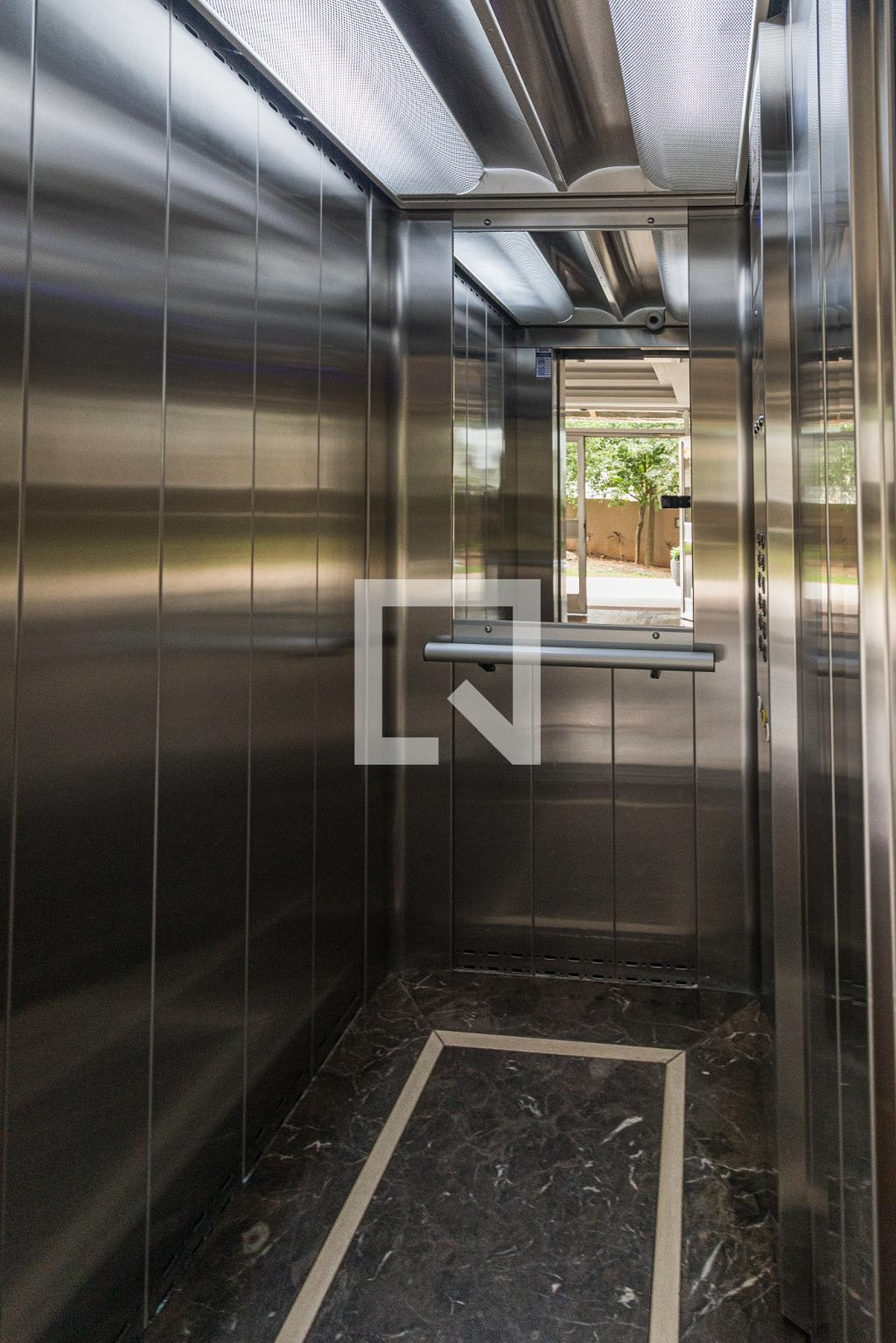 Elevador - Parque Sherwood