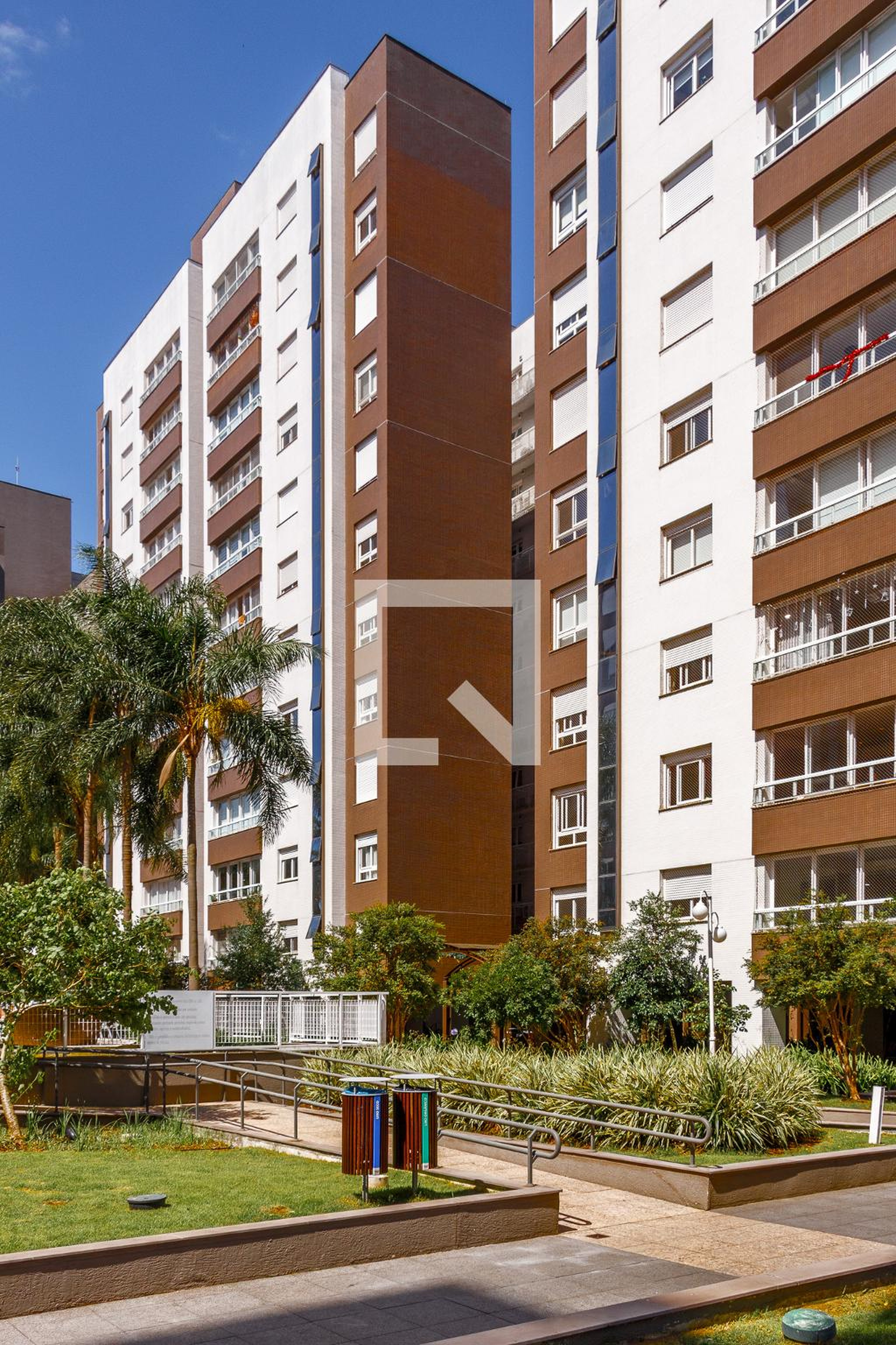 Fachada Condomínio Grand Park Eucaliptos