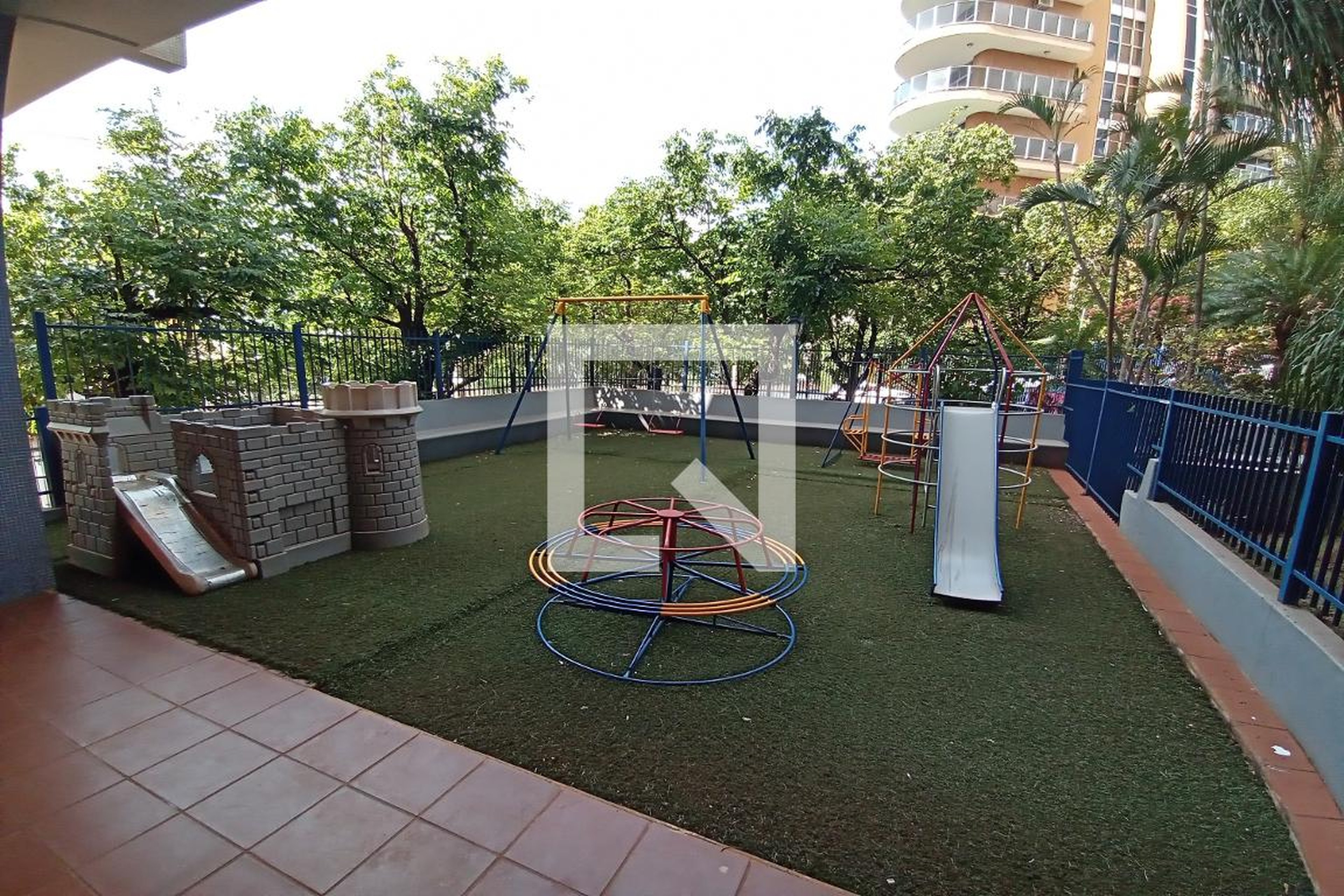 Playground - Panorama