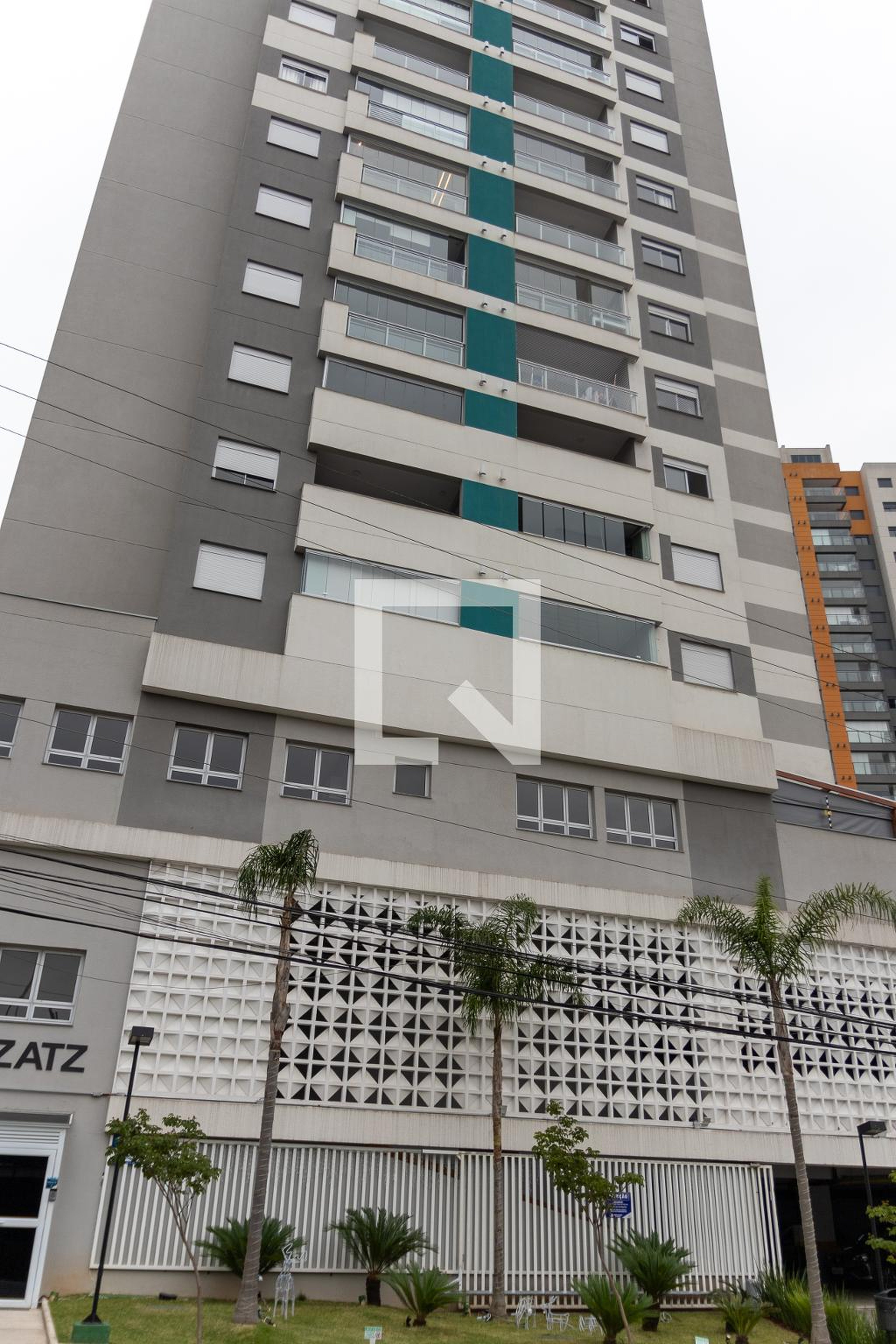 Fachada do Prédio Condomínio em Avenida Yara, 227