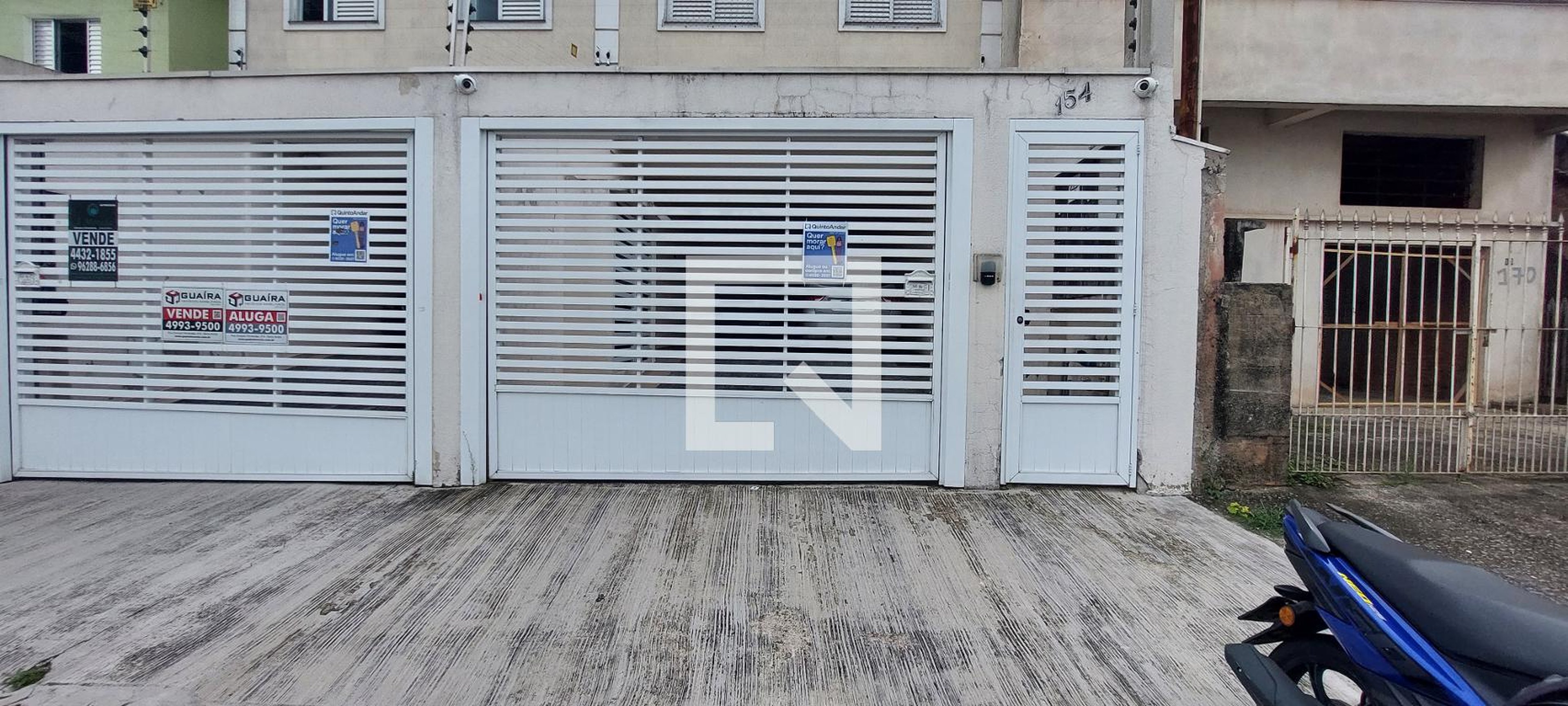 Fachada do Prédio Condomínio em Rua Ararima, 154