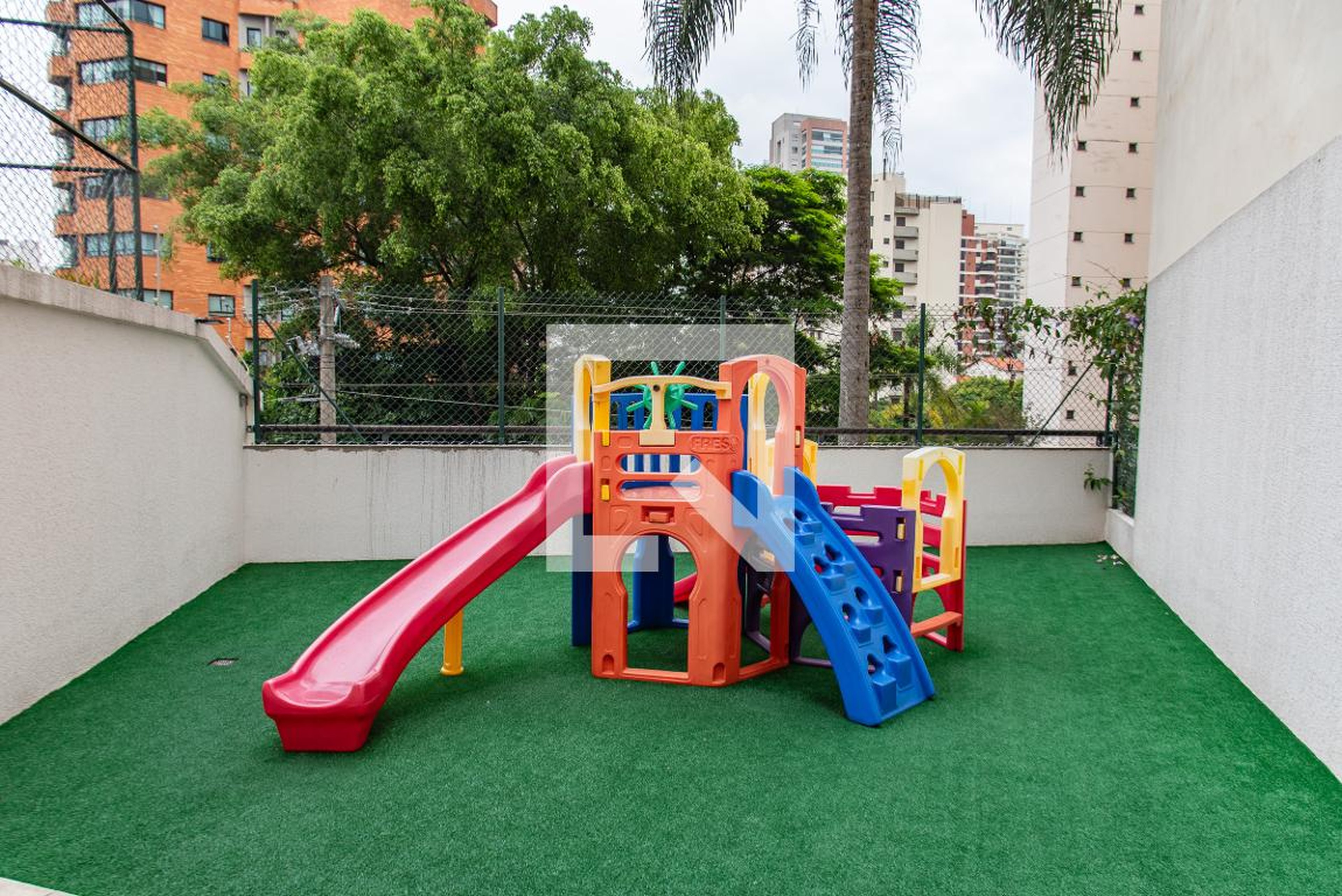 Playground - Edifício Flamboyant
