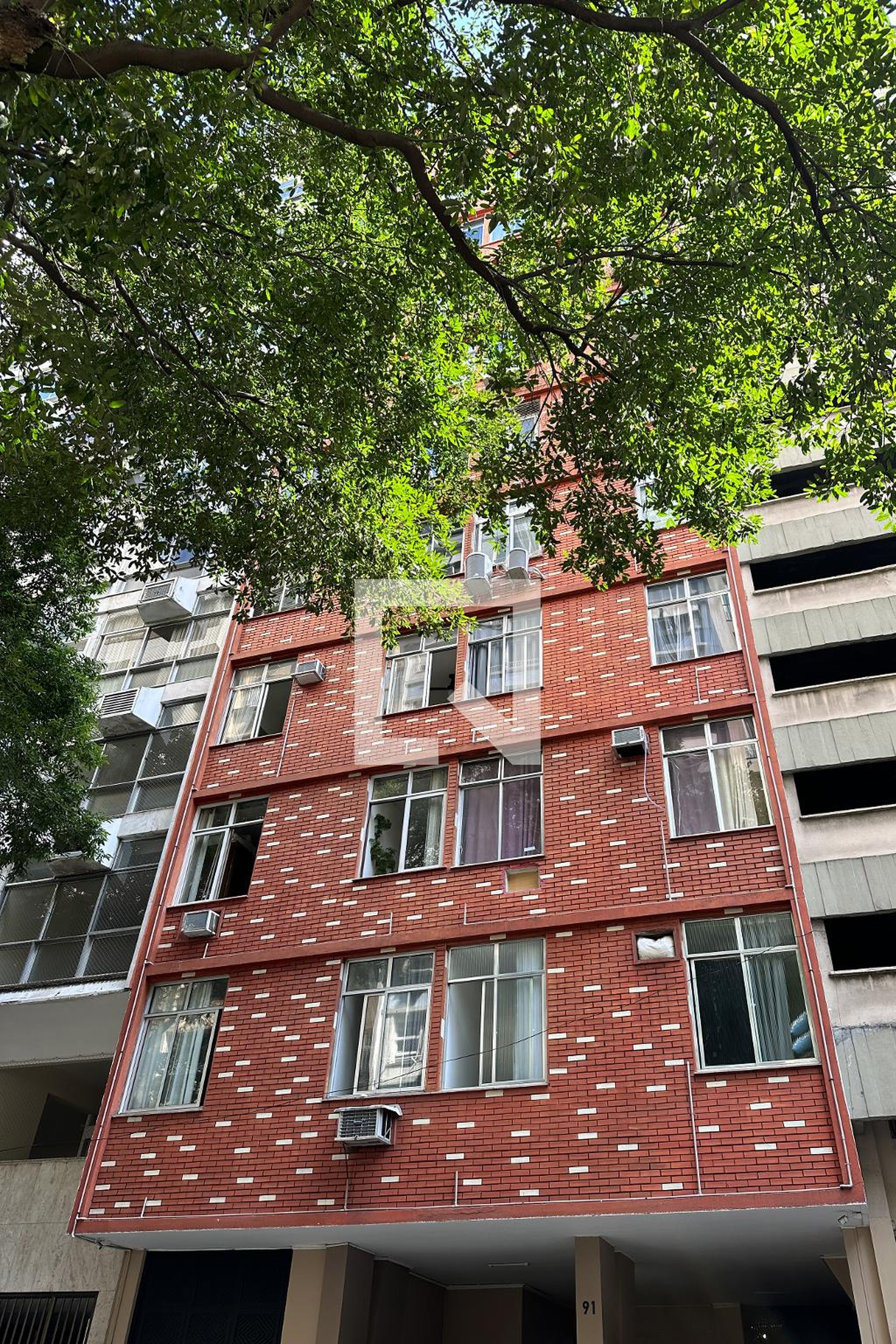 Fachada Condomínio Menler