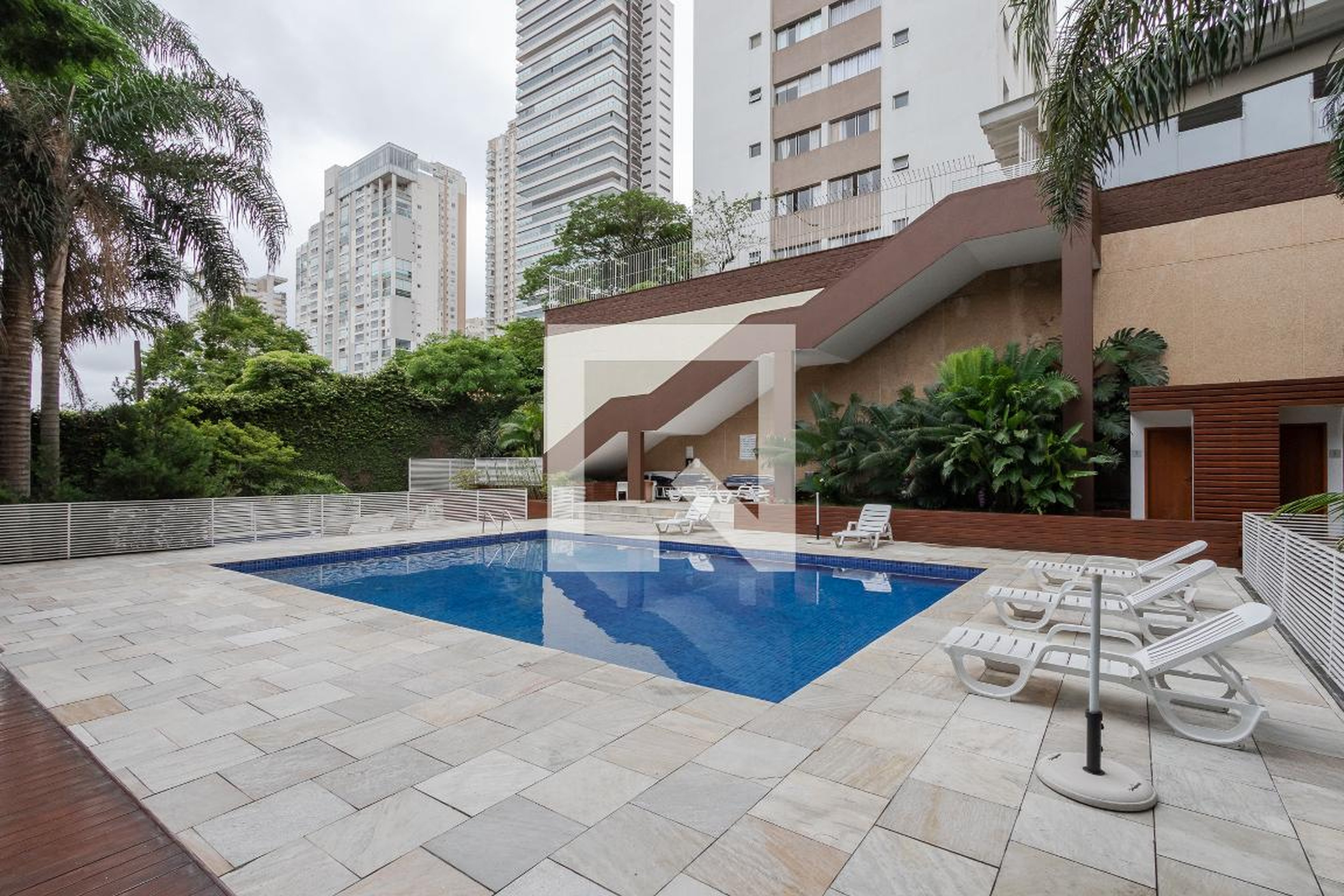 Piscina - Edifício Barão de Ladário