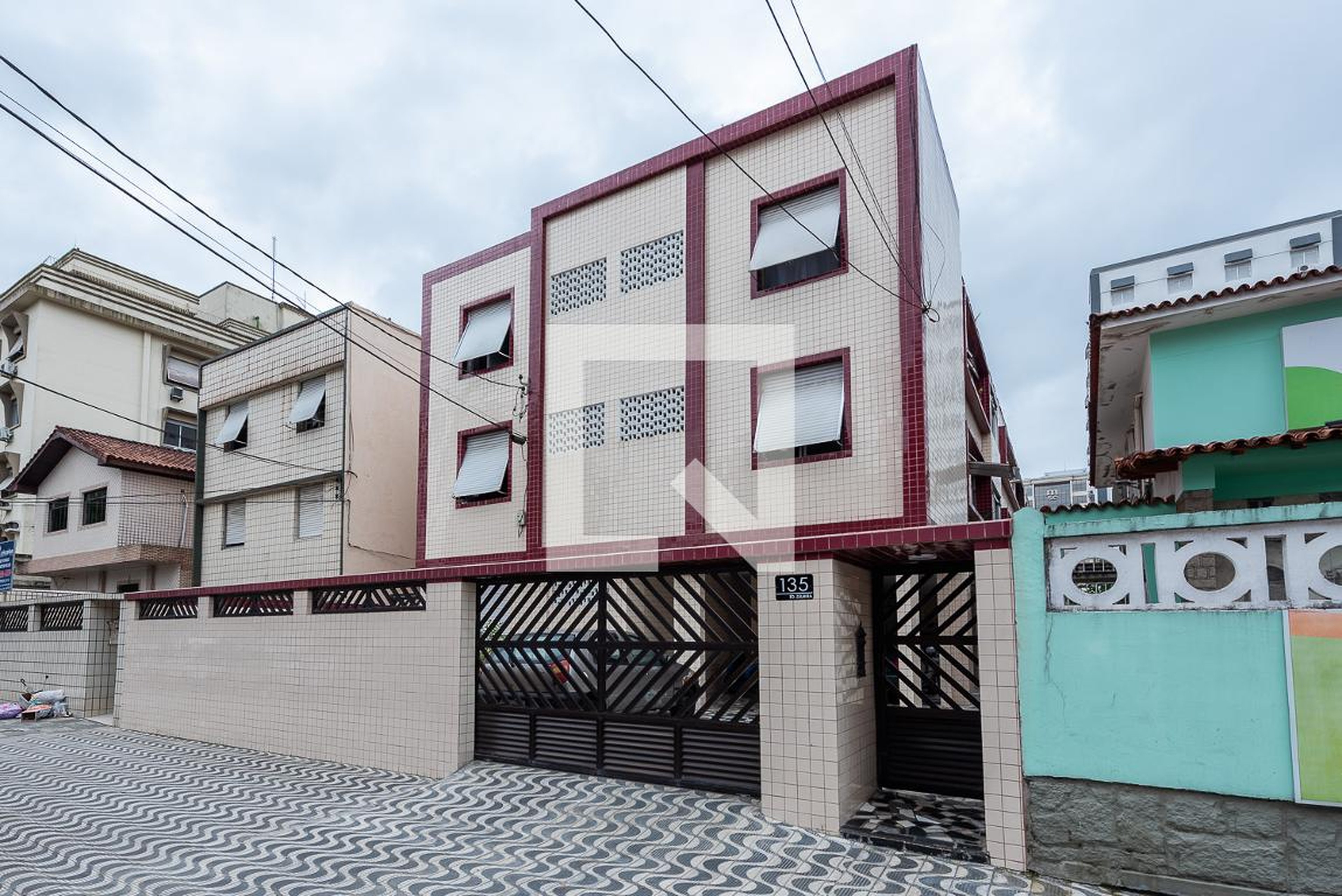 Fachada Condomínio em Rua Amazonas, 135