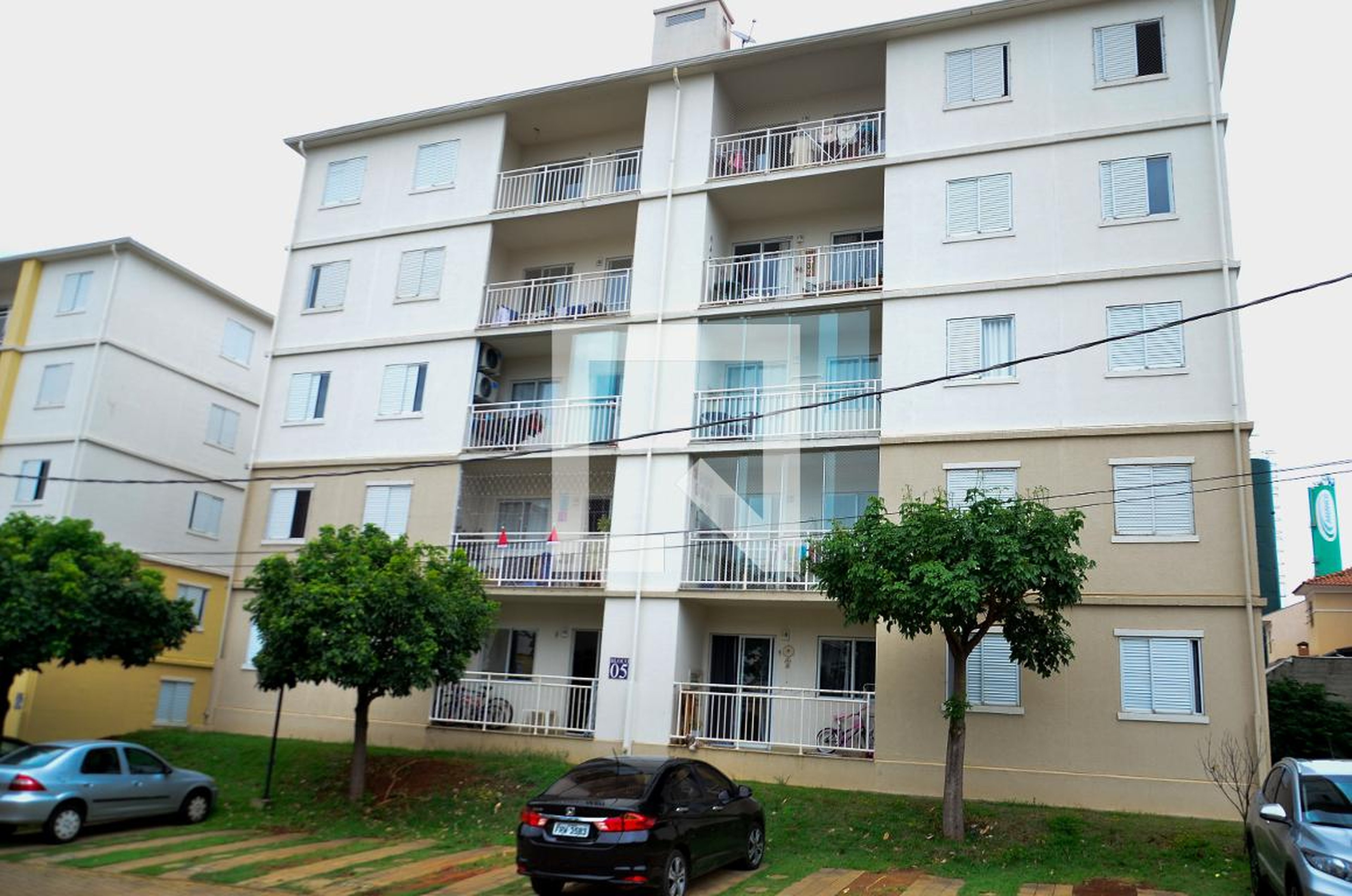 Fachada do Prédio Condomínio Villa Flora