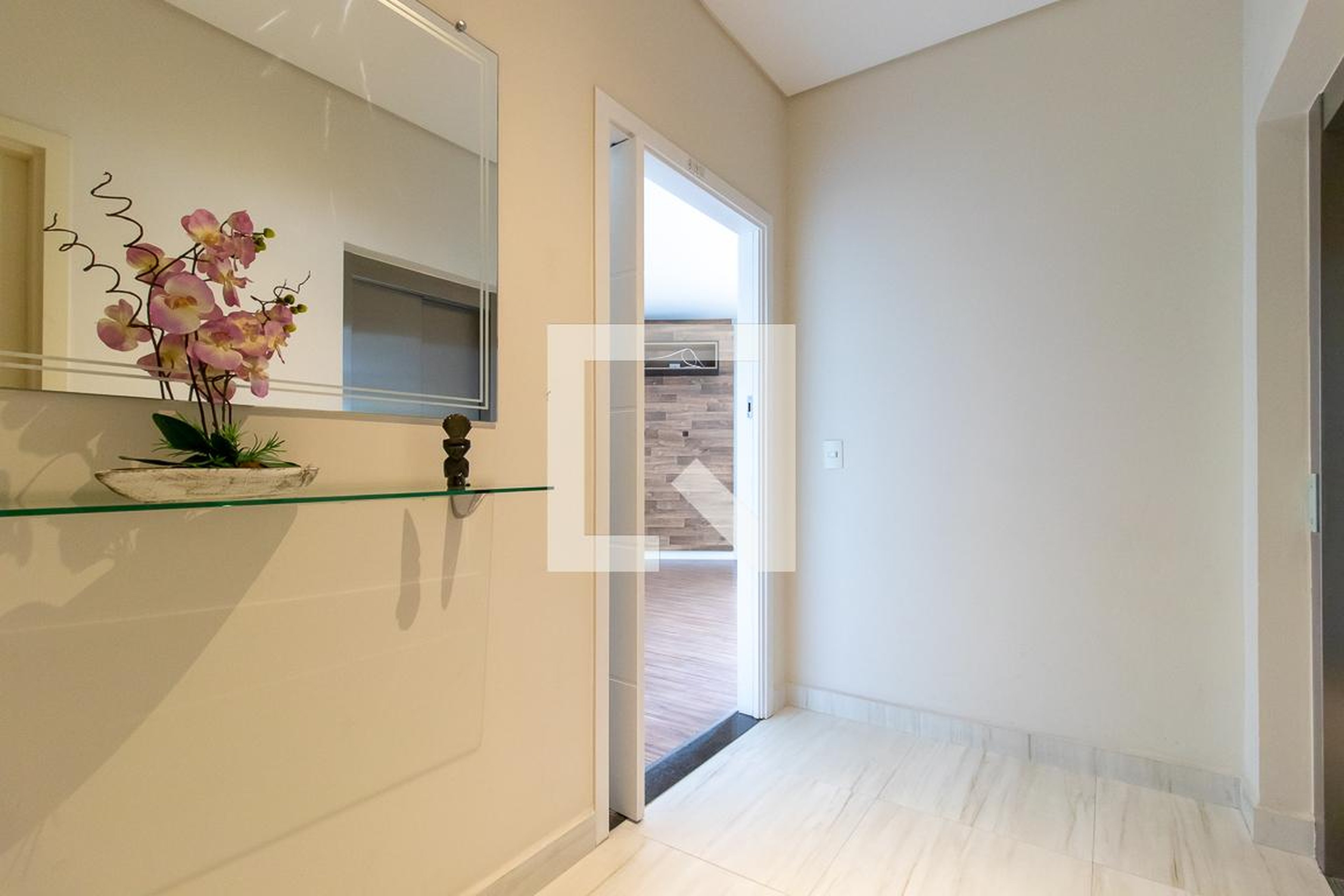 Entrada - Forest Hills