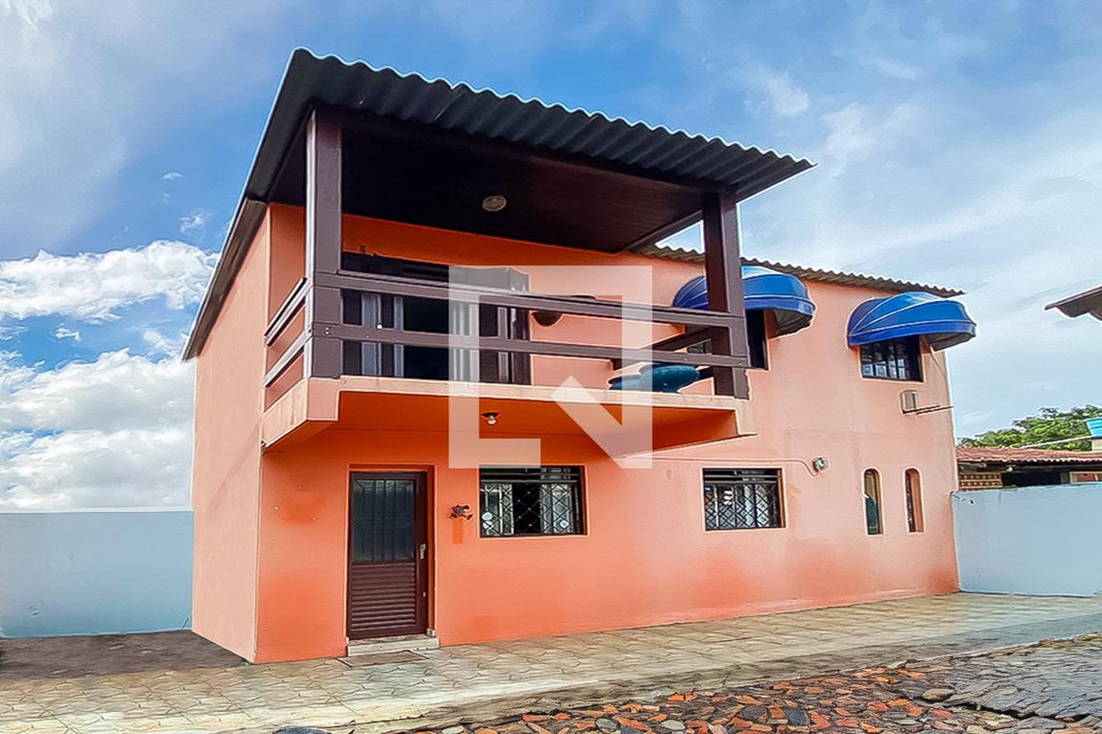 Fachada Condomínio em Rua Rui Barbosa, 272