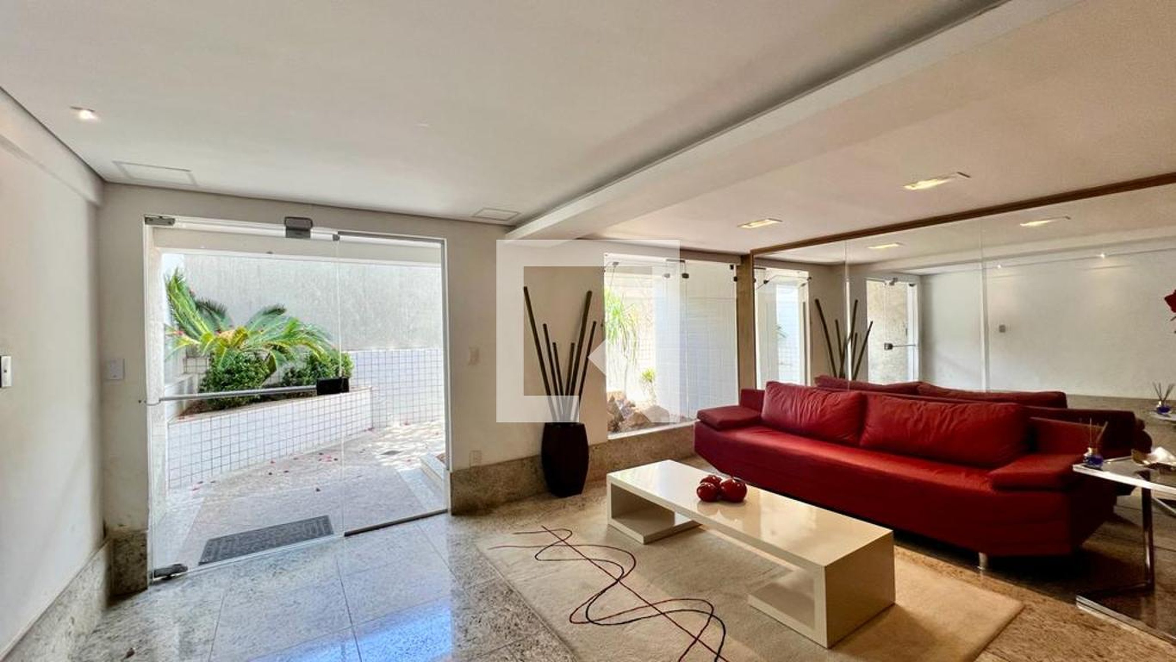 Hall de entrada - null