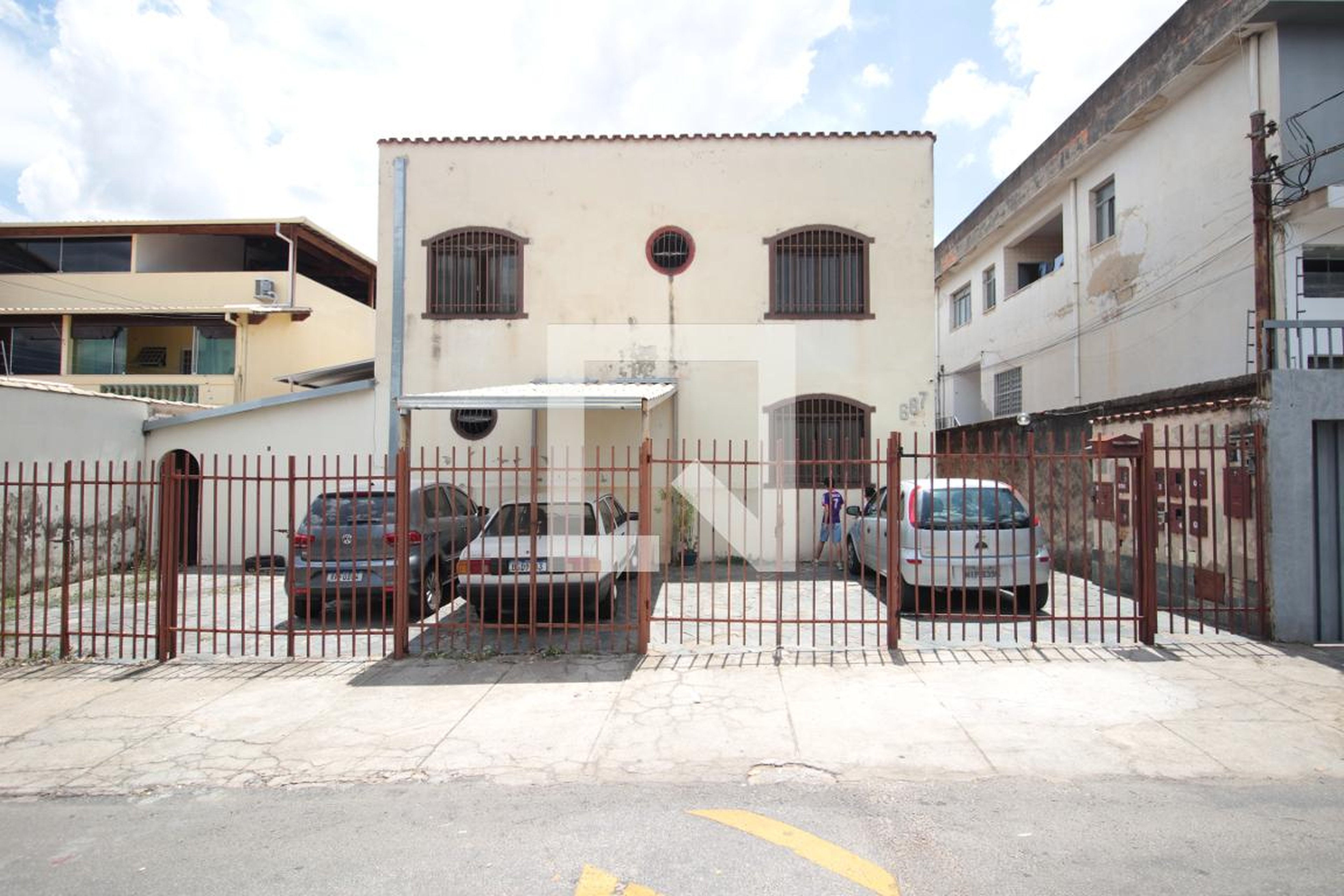 Fachada Condomínio em Rua dos Xavantes, 687