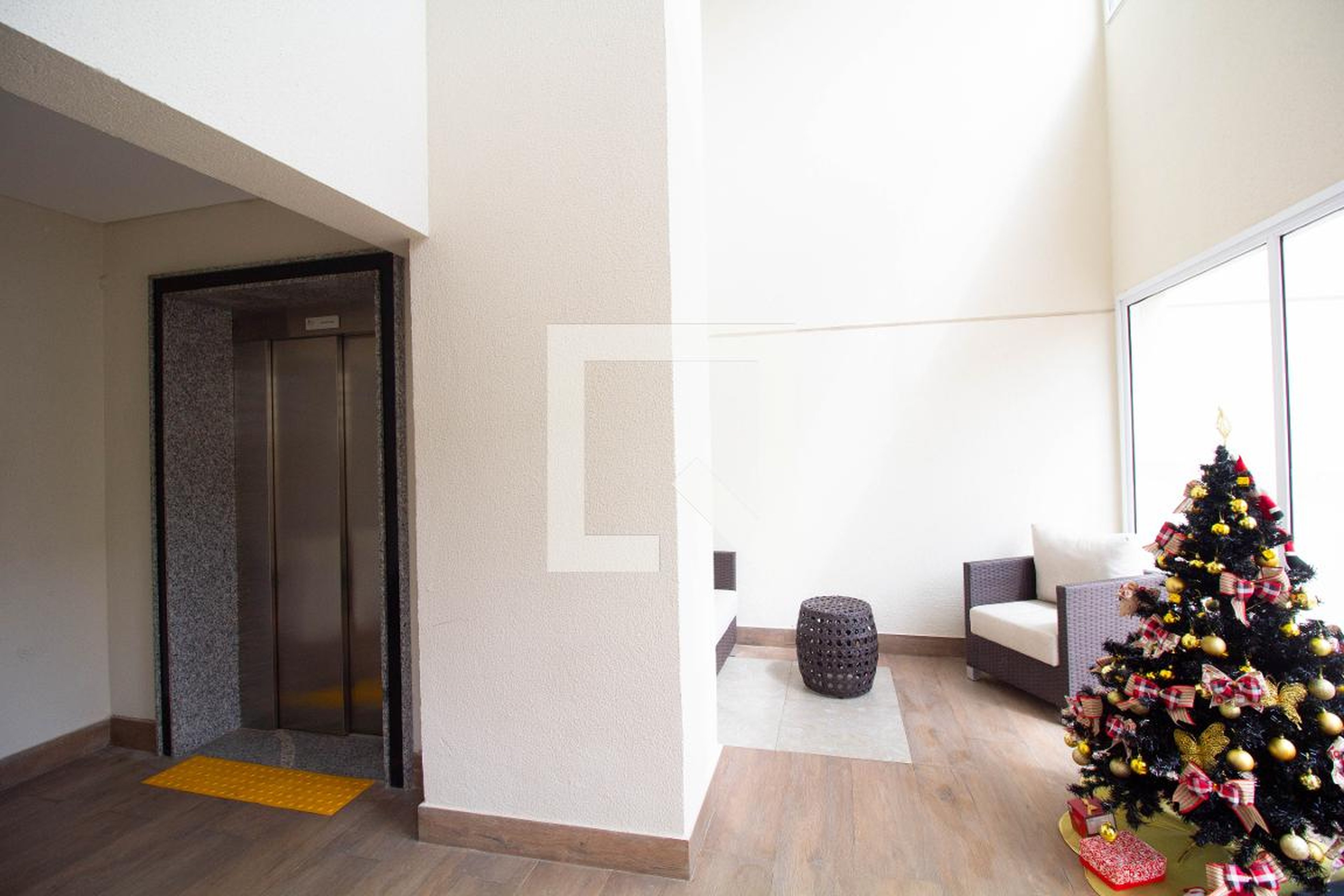 Hall de Entrada - Plaza Della Rosa