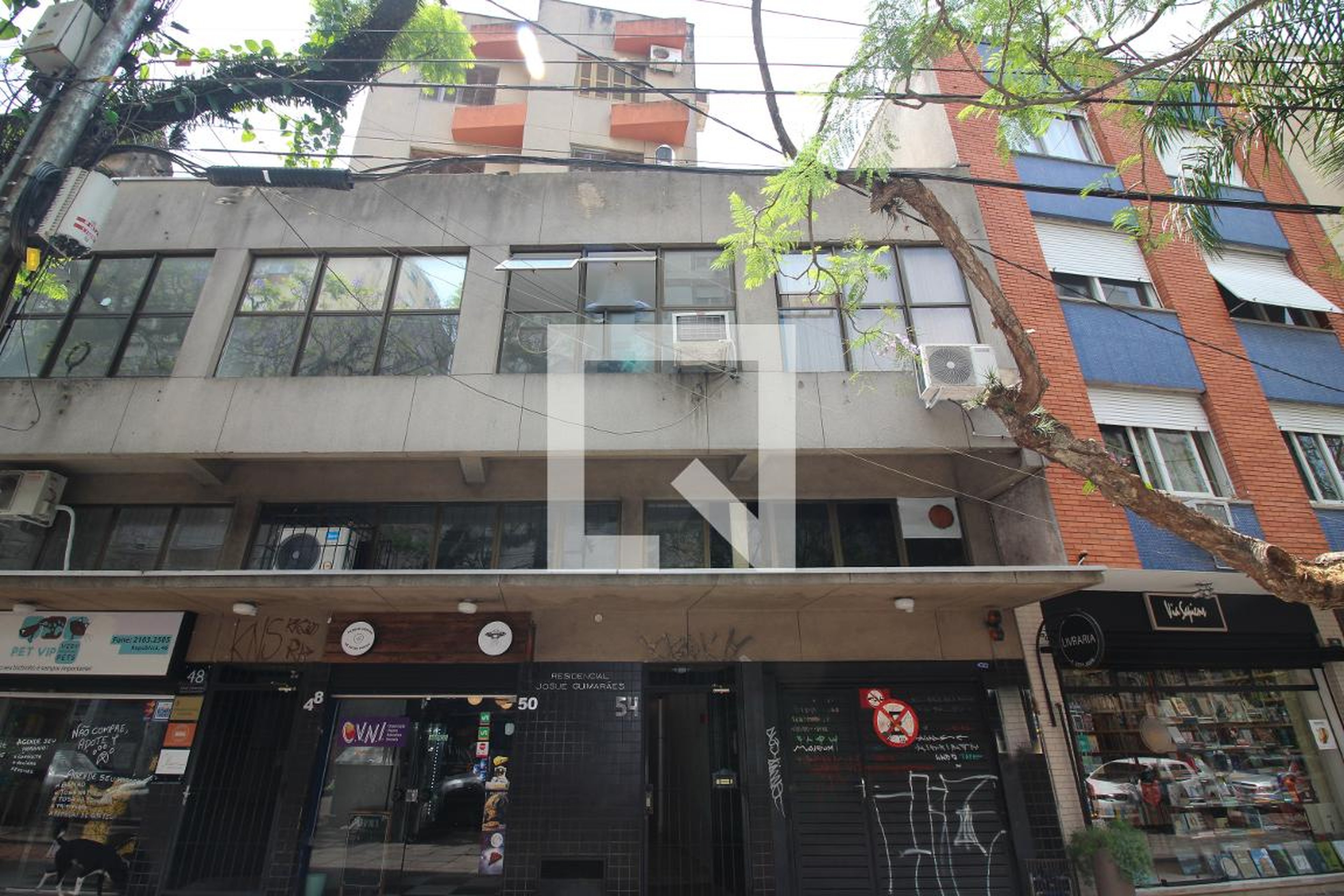 Fachada do Prédio Edifício Josué Guimarães