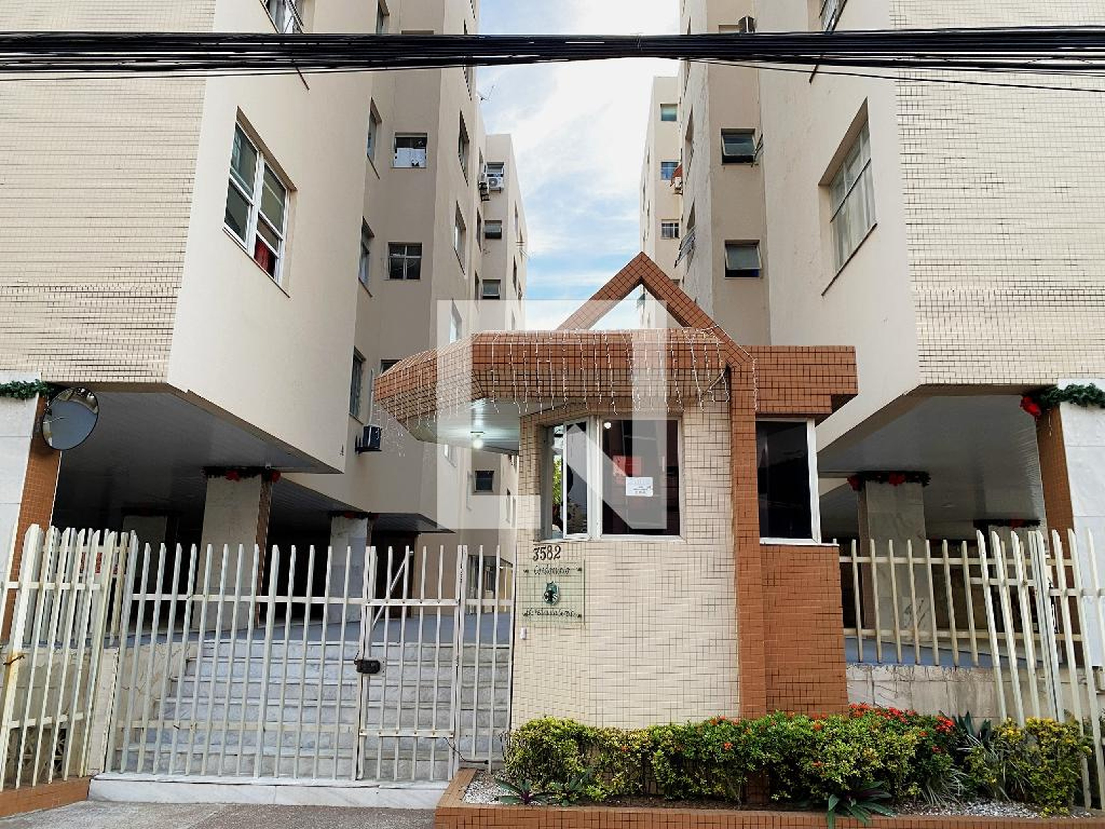 Fachada Edifício Pedra da Sereia