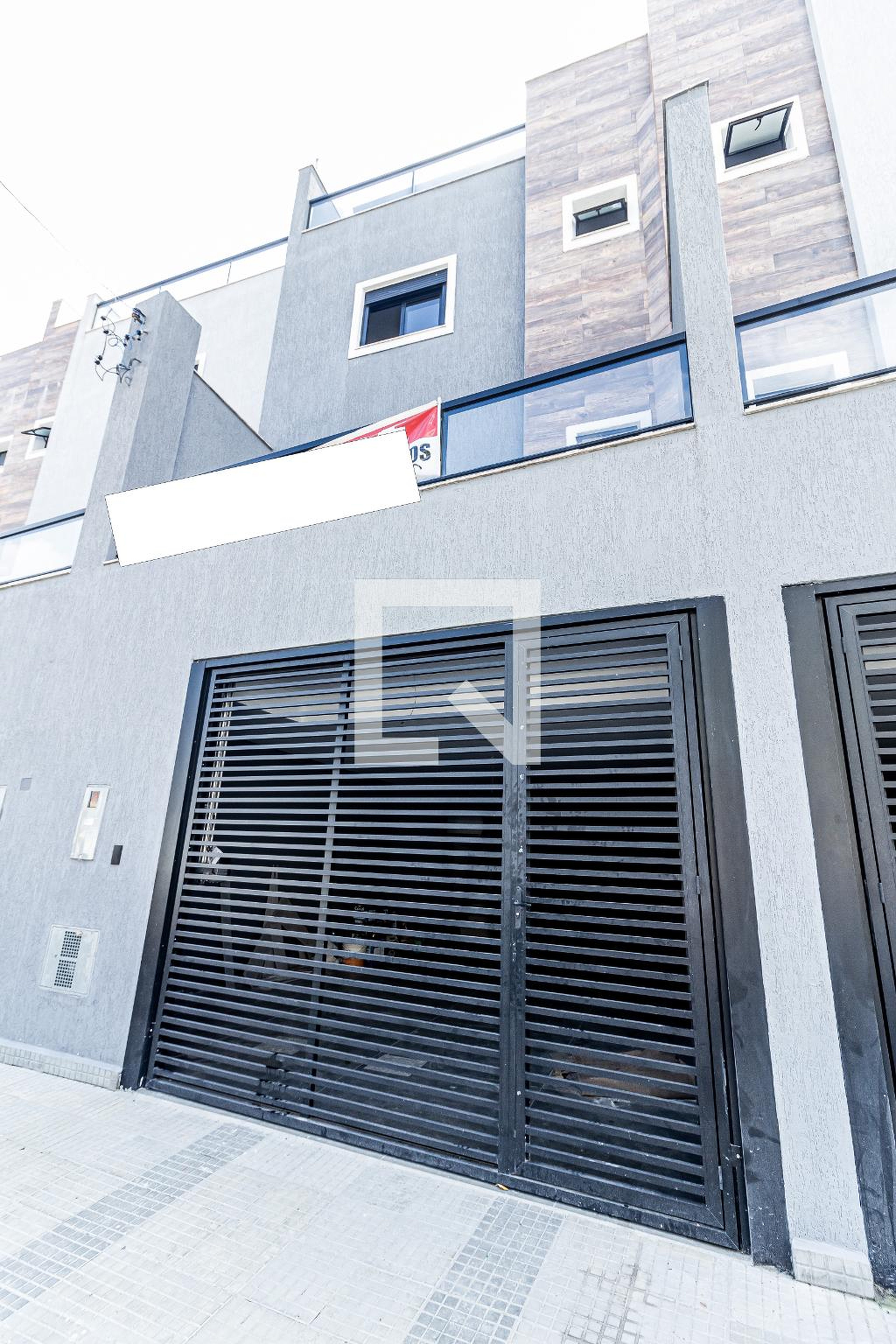 Fachada Condomínio em Rua Pacajas, 7