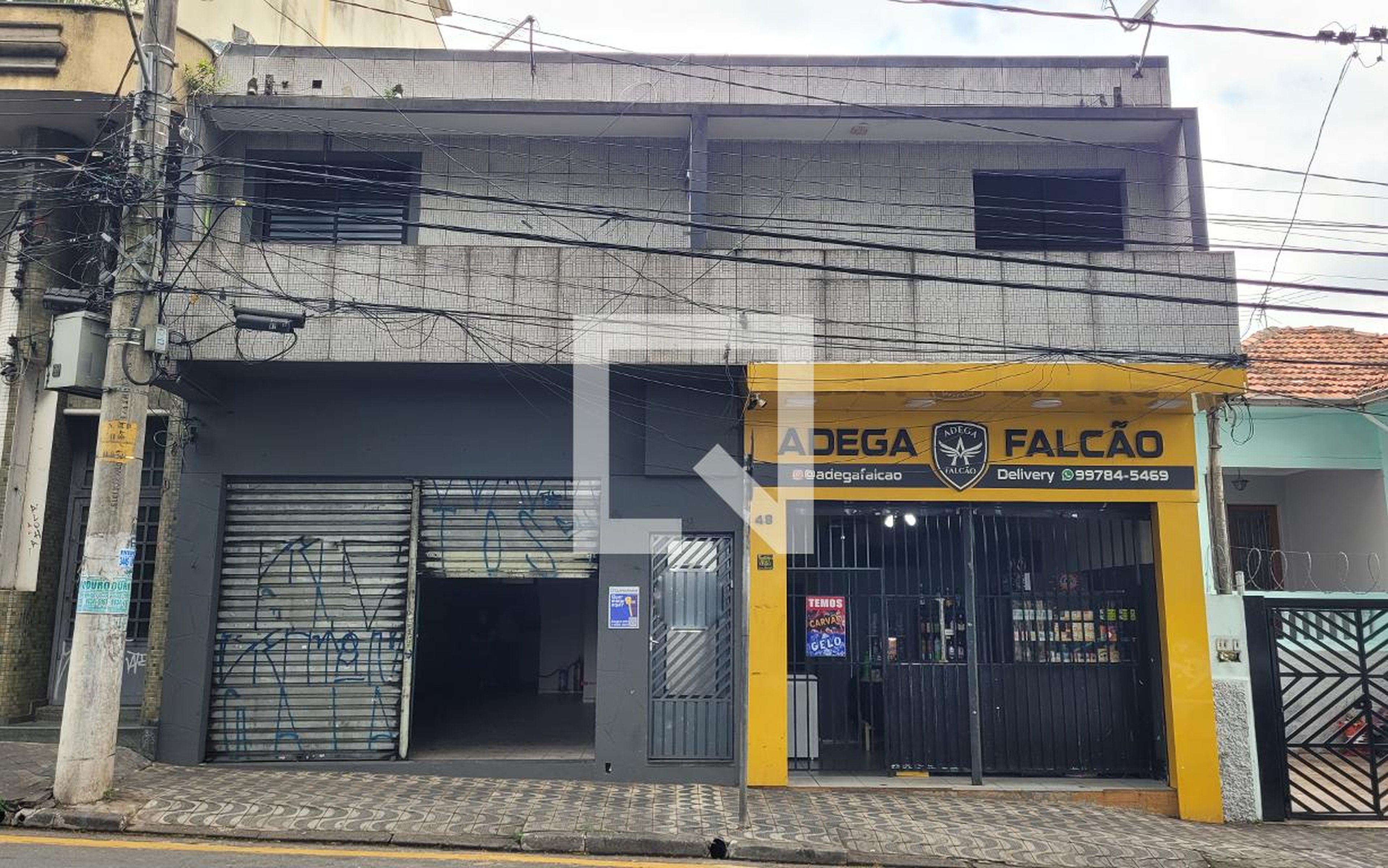 Fachada Condomínio em Praça Mario Guindani, 52