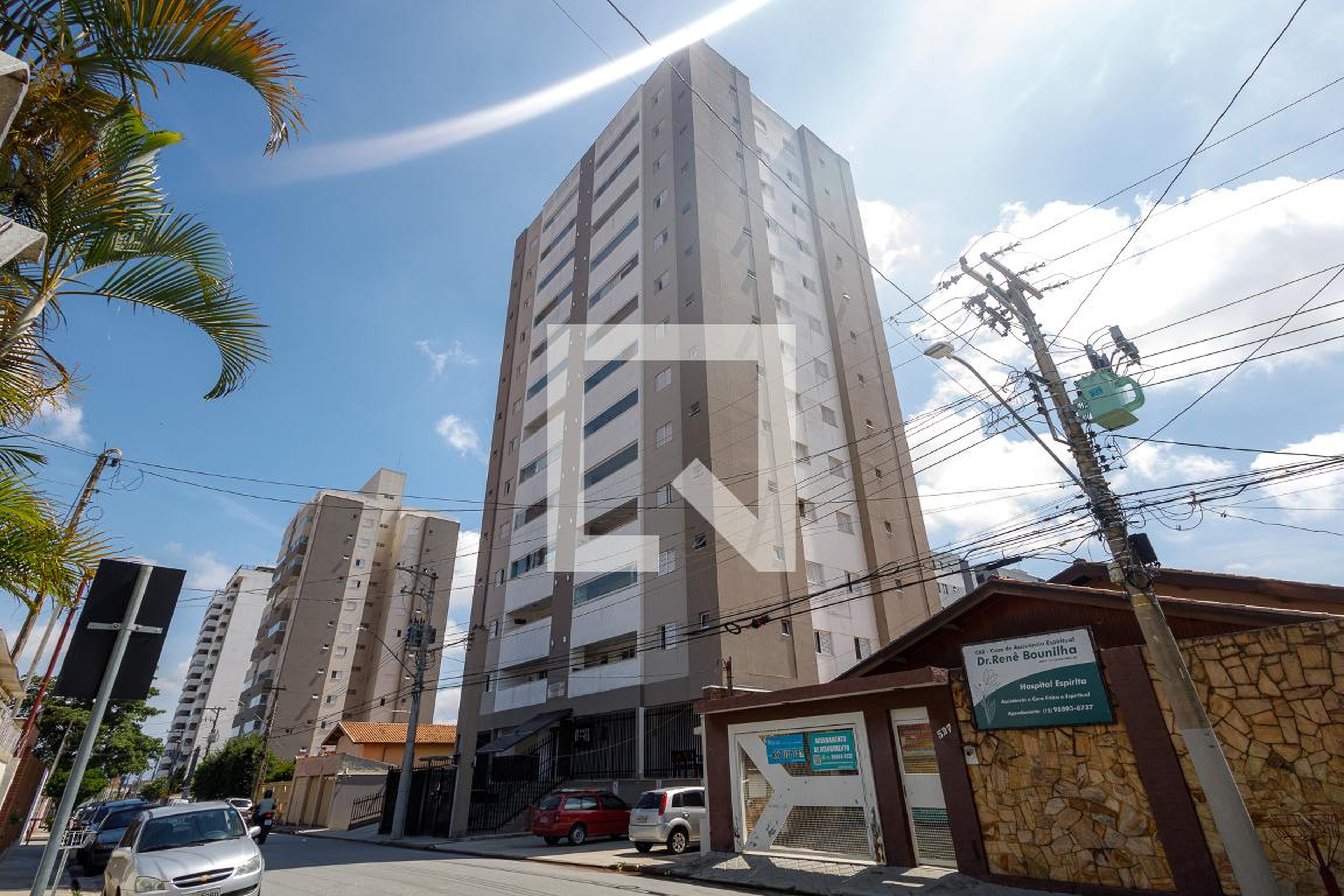 Fachada Condomínio em Rua Irmã Maria Rita de Moura, 516