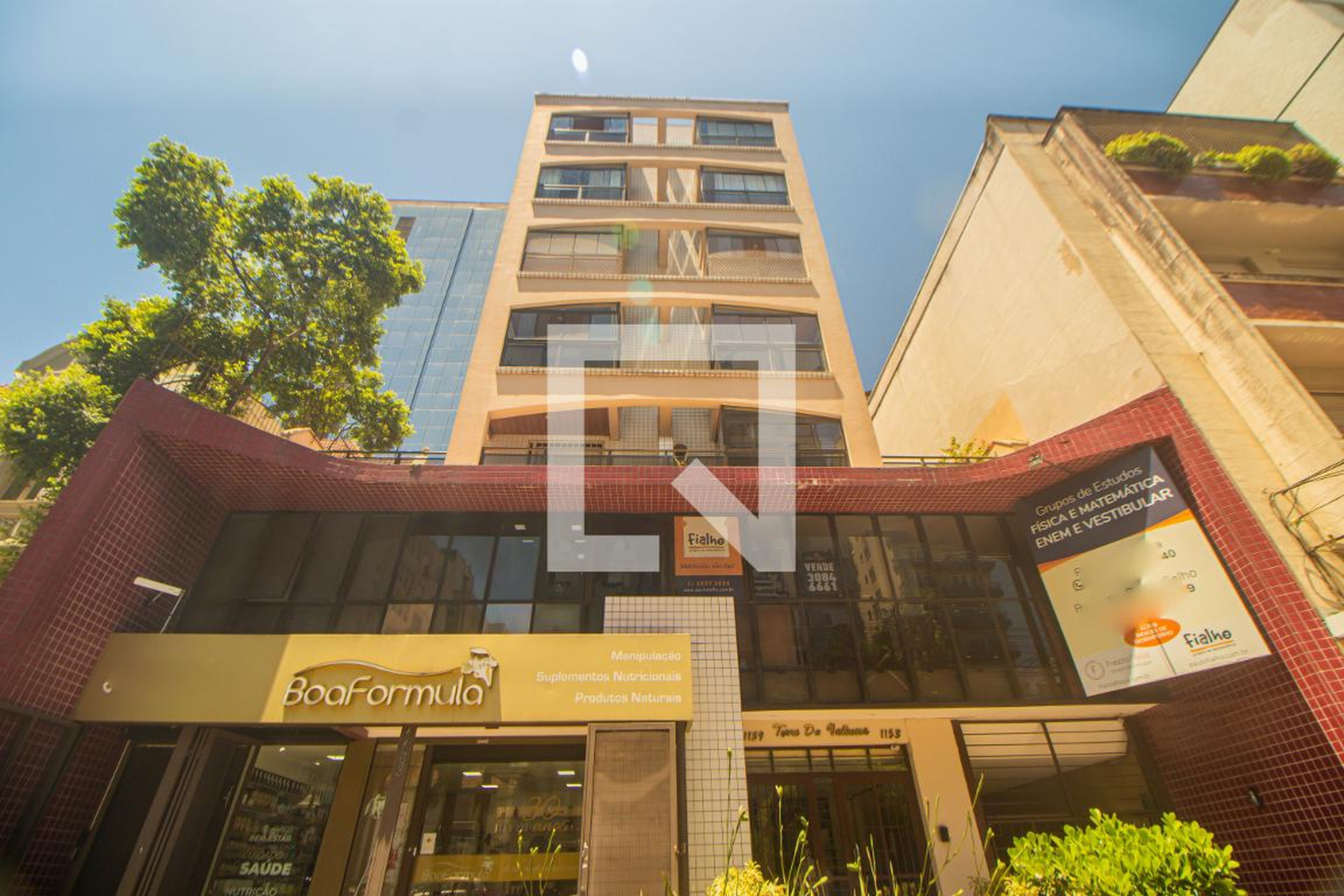 Fachada Condomínio Torre de Valencia