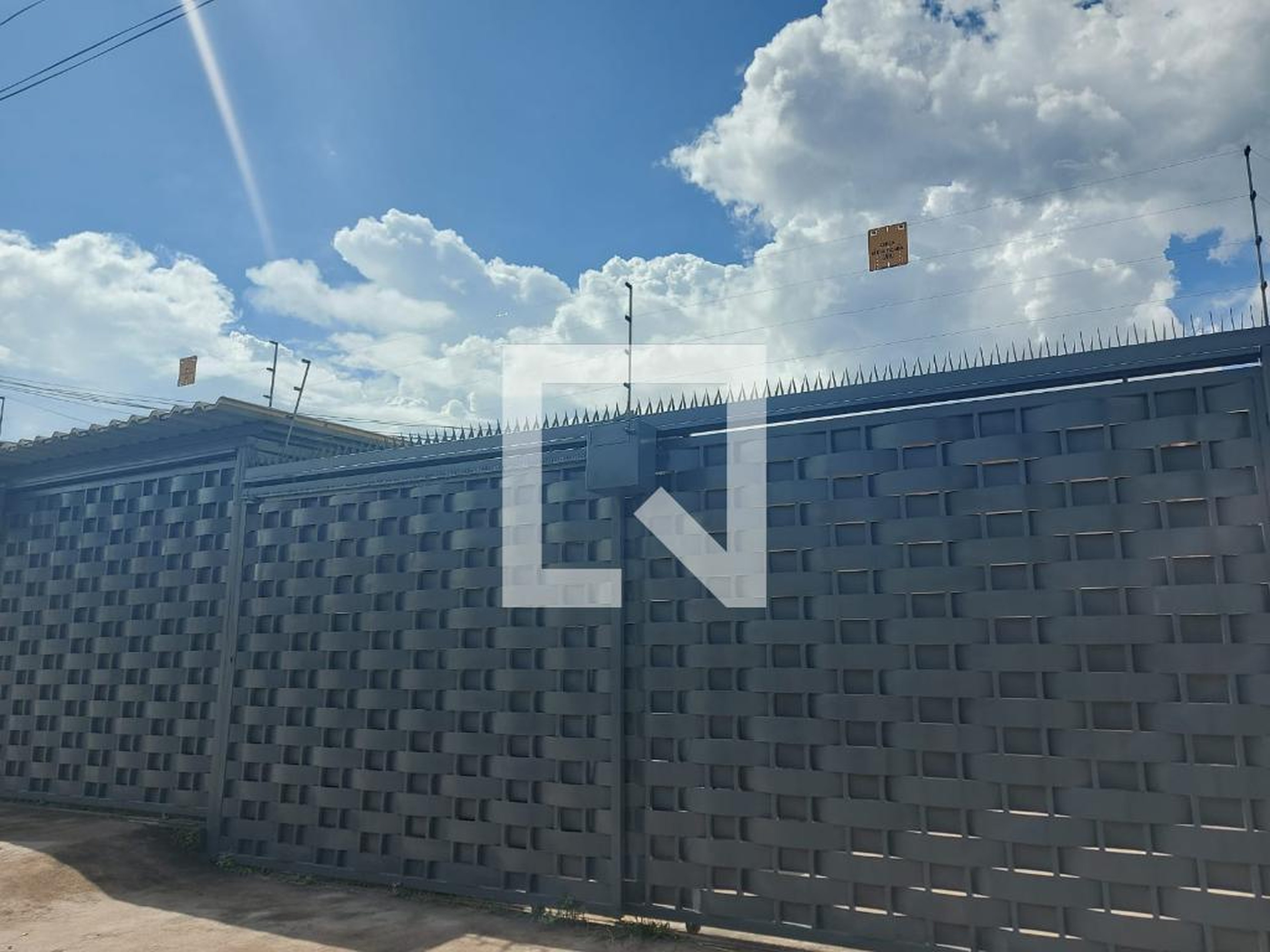 Fachada Condomínio em Rua Joaquim Murtinho, 426