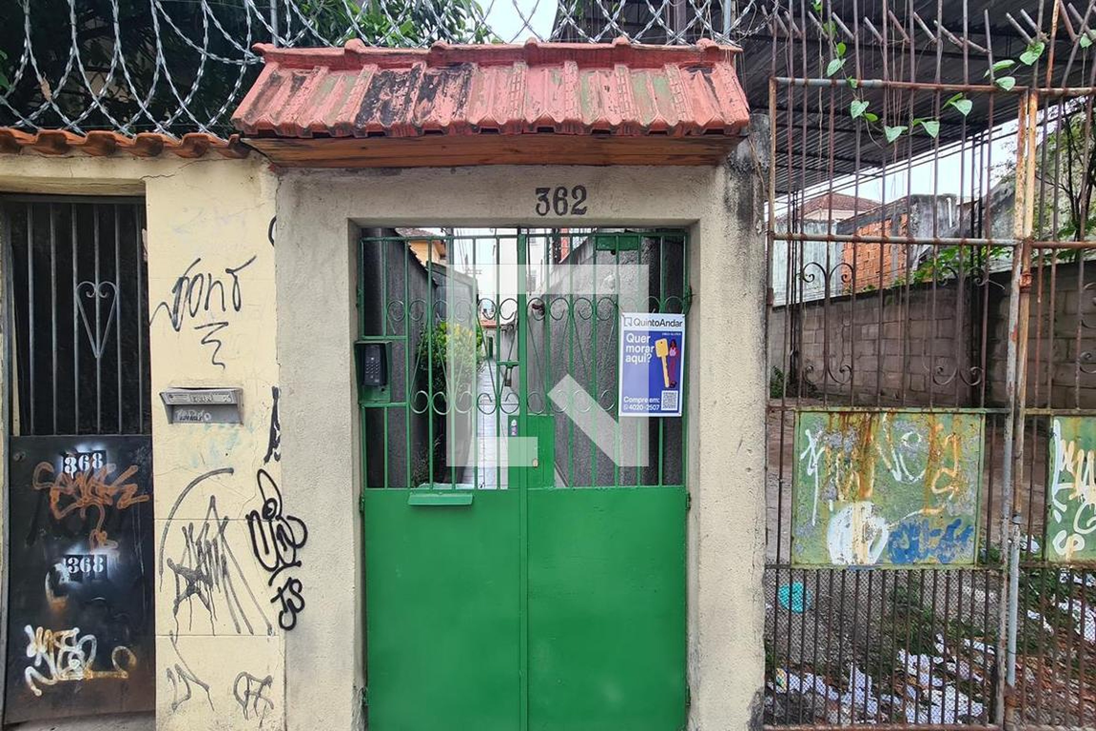 Fachada Condomínio em Rua Condessa Belmonte, 362