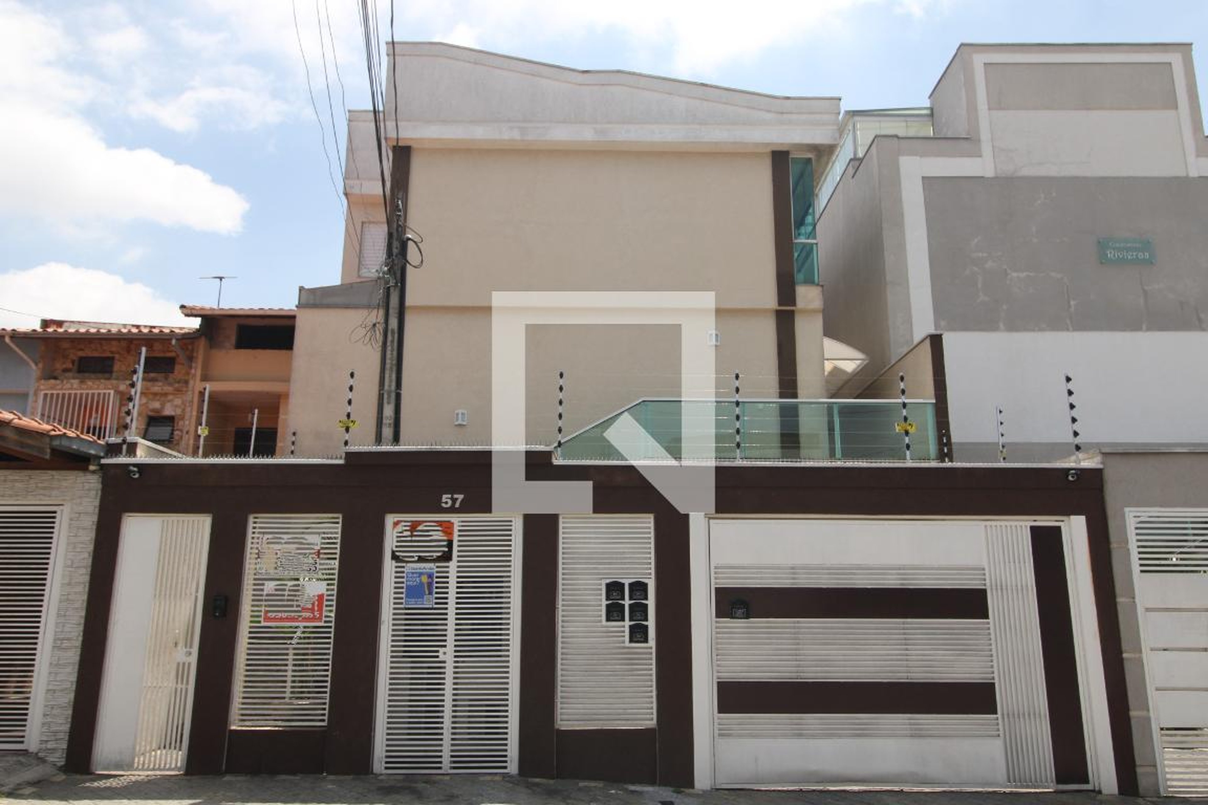 Fachada Condomínio Maestro Ernesto