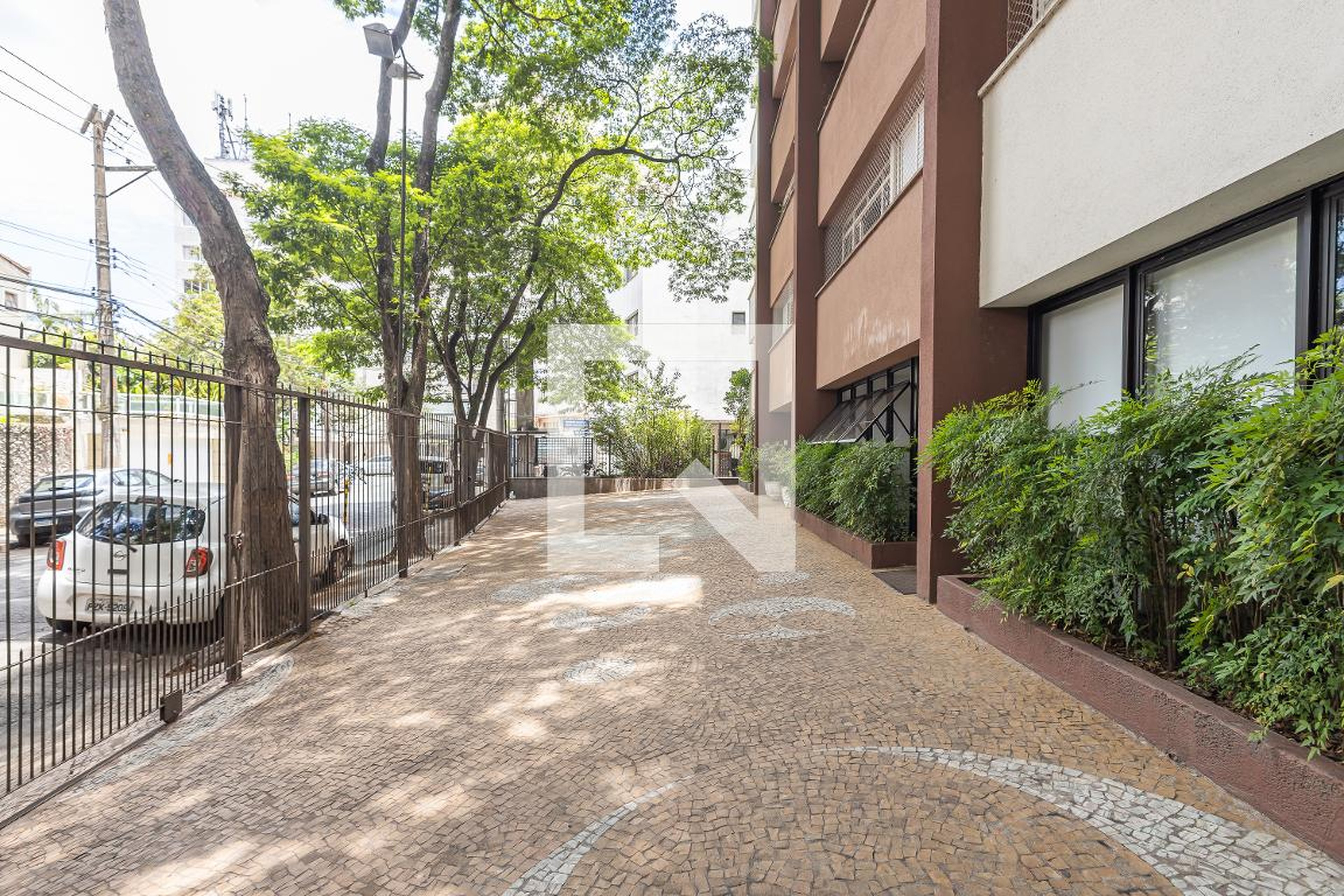 Área comum - R Piracuama, 21