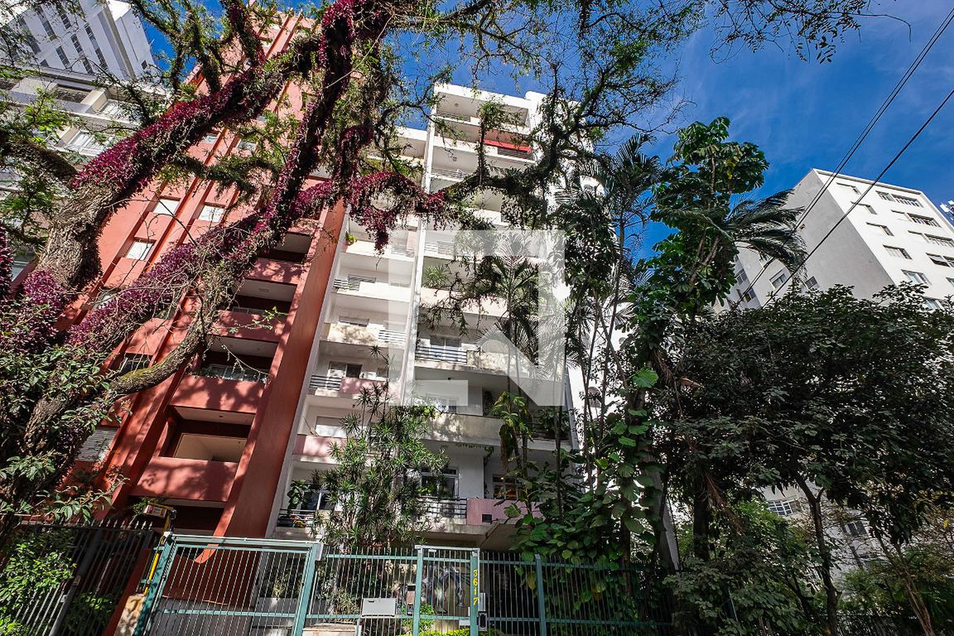 Fachada Condomínio Nir Oz