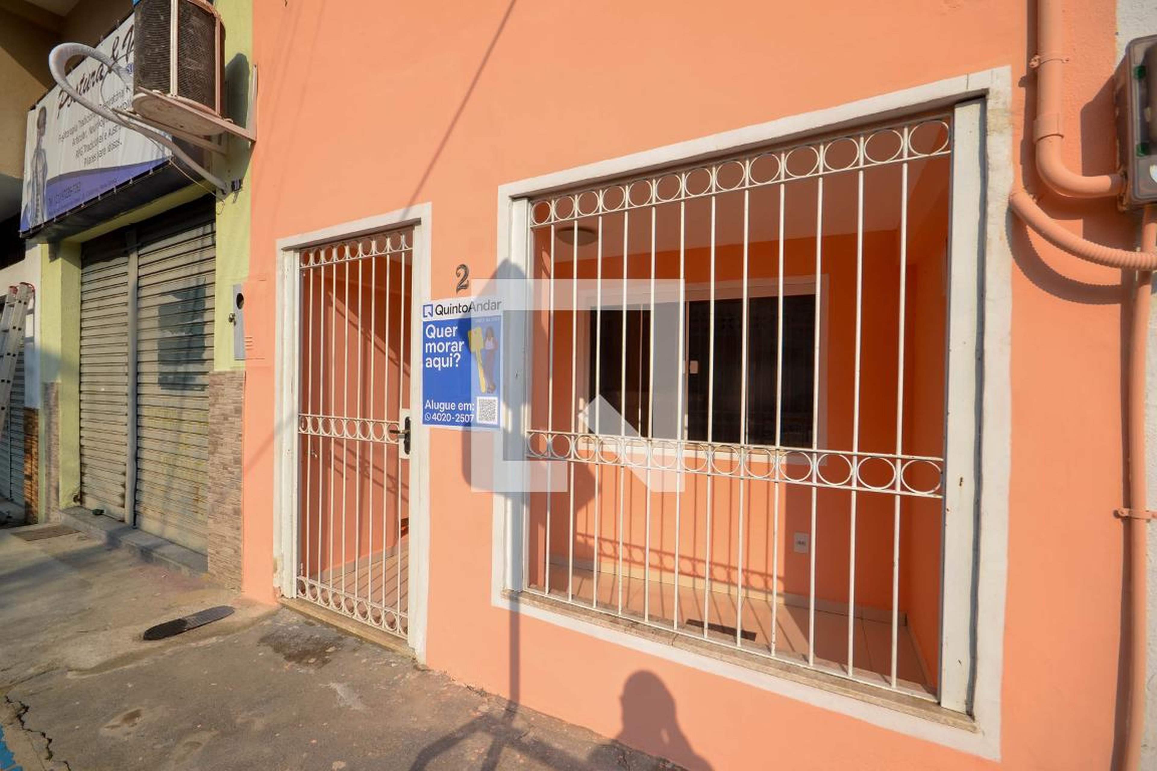 Fachada Condomínio em Rua Áurea Fonseca de Jesus, 2