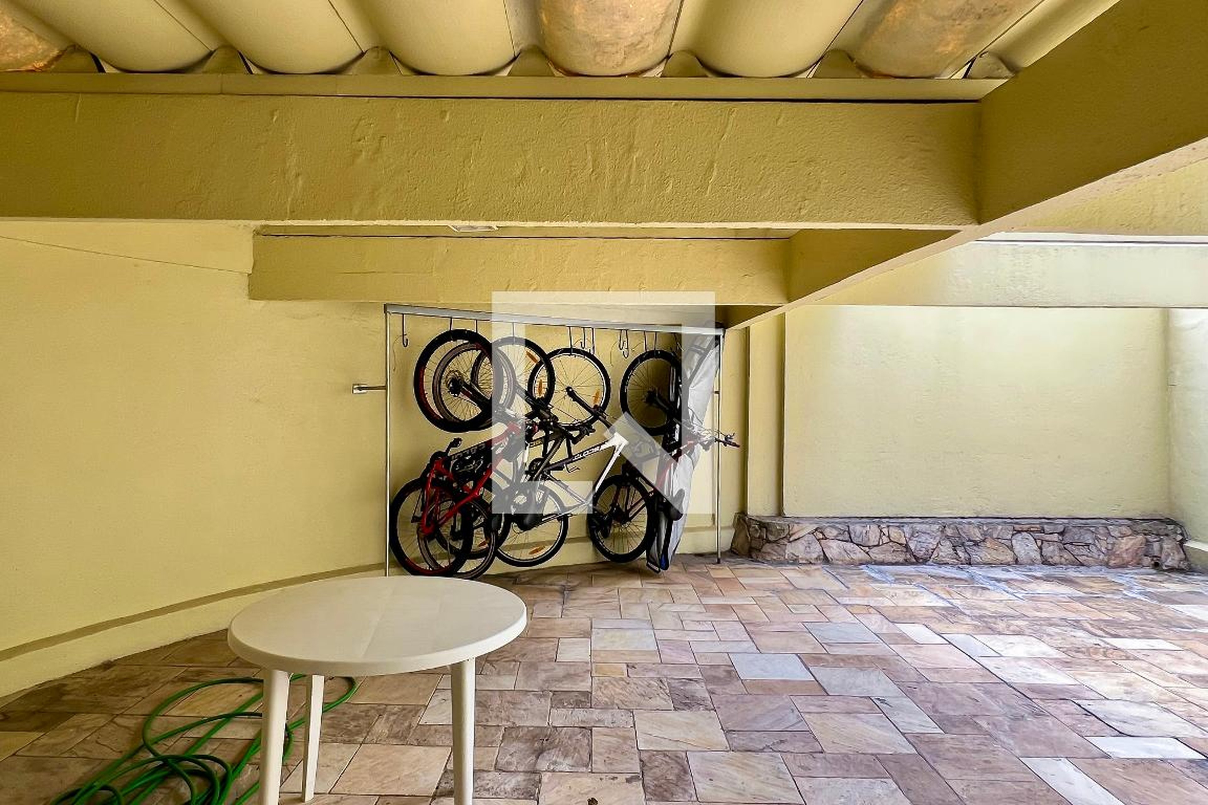 Bicicletário - Edifício Bahamas