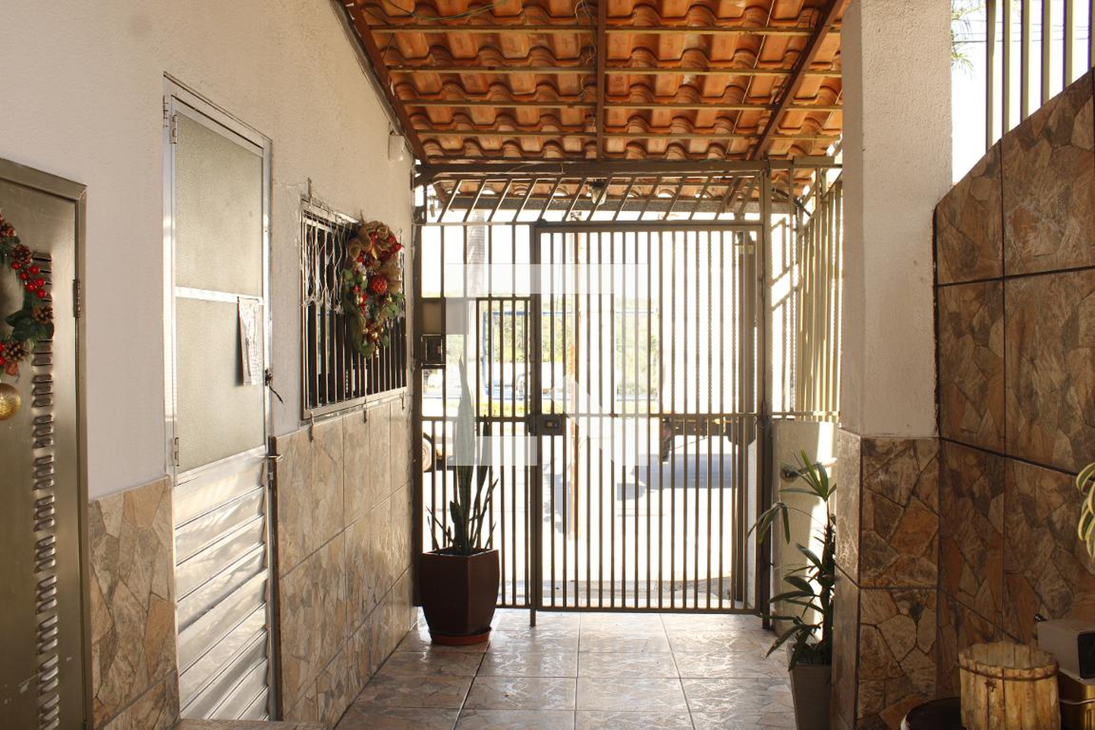 Hall de entrada - Contagem Life