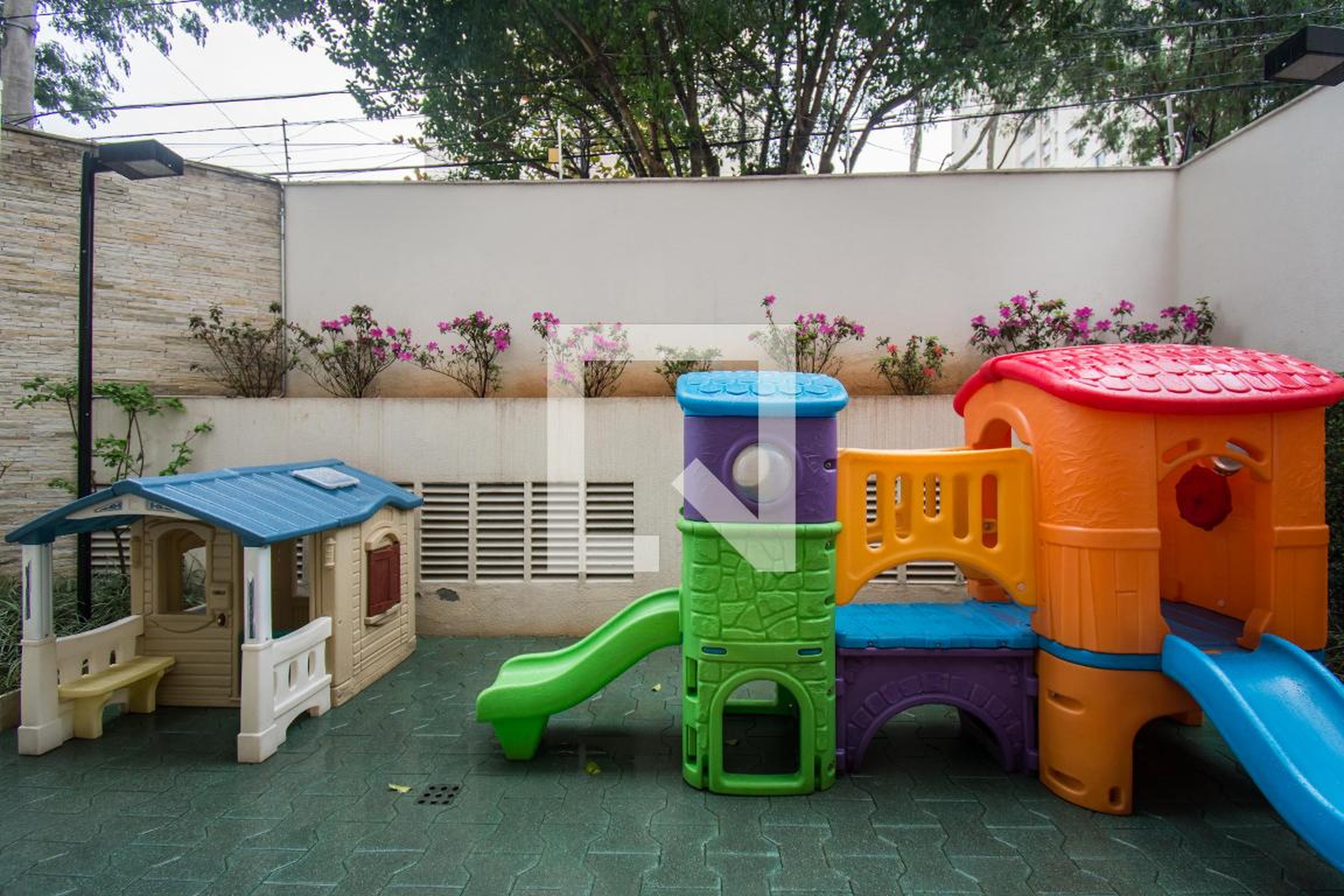 Playground - Residencial Style Santa Paula