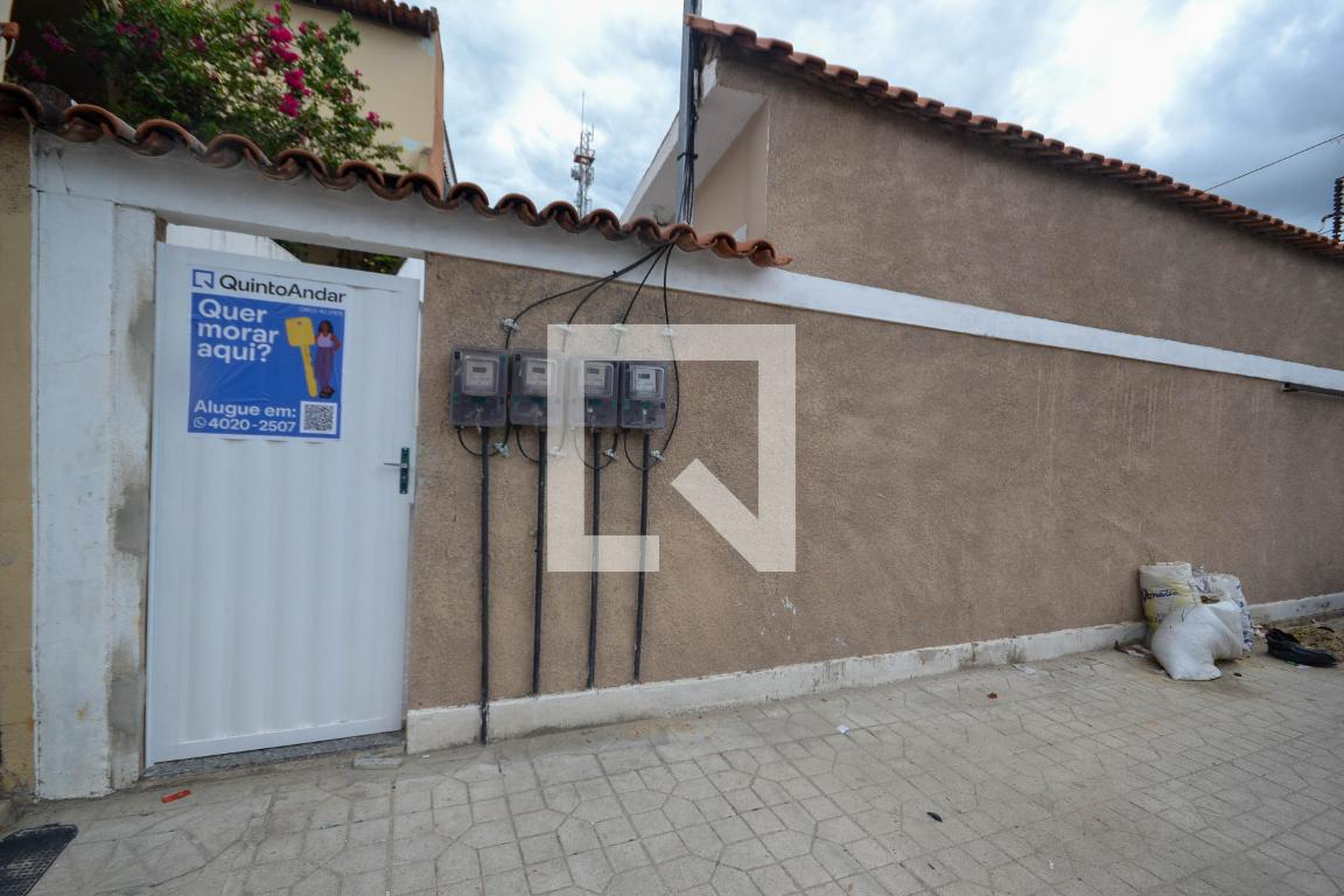 Fachada Condomínio em Rua João Evangelista de Carvalho, 1889