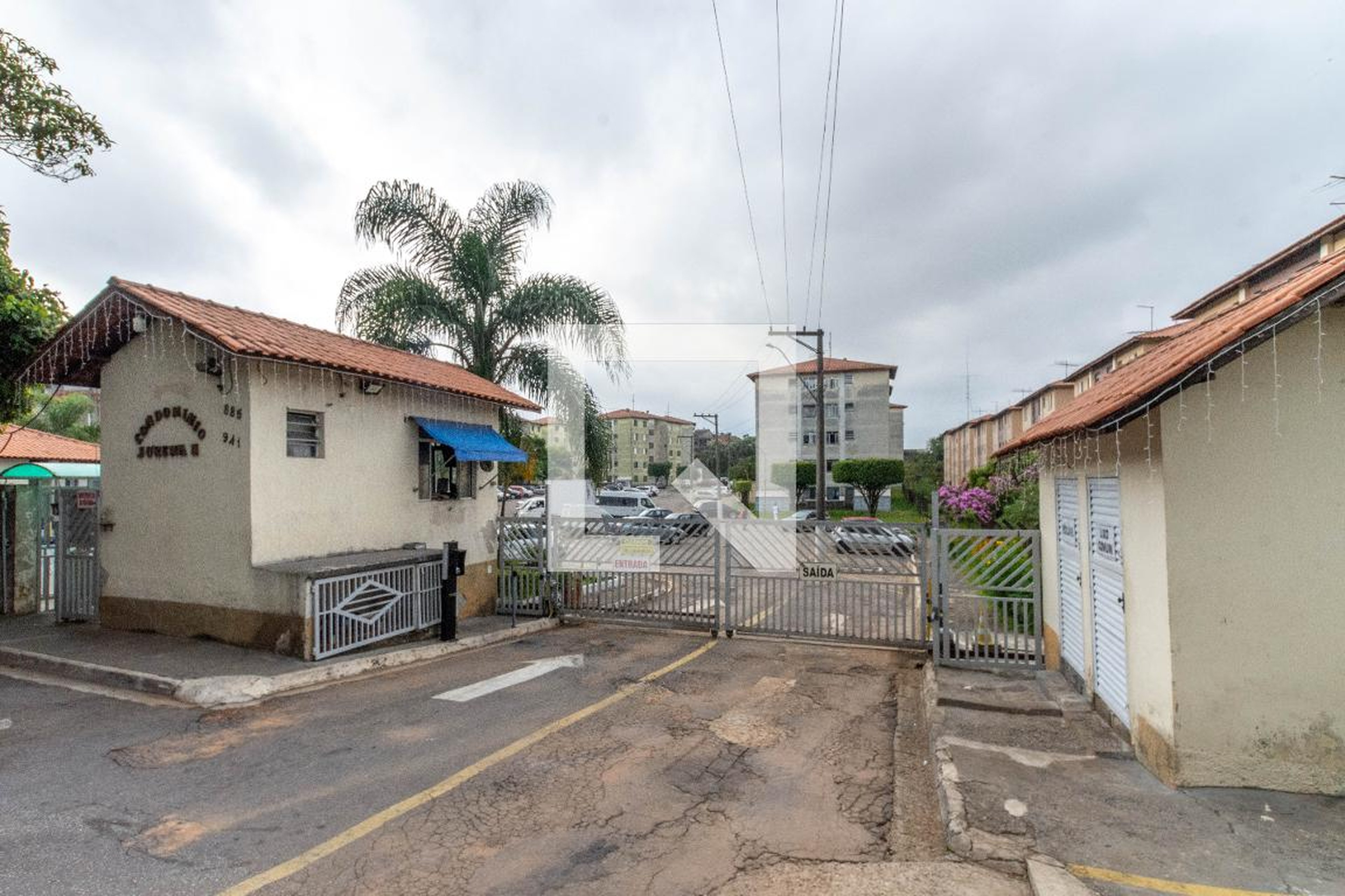 Fachada Condomínio em Avenida Jurema, 941