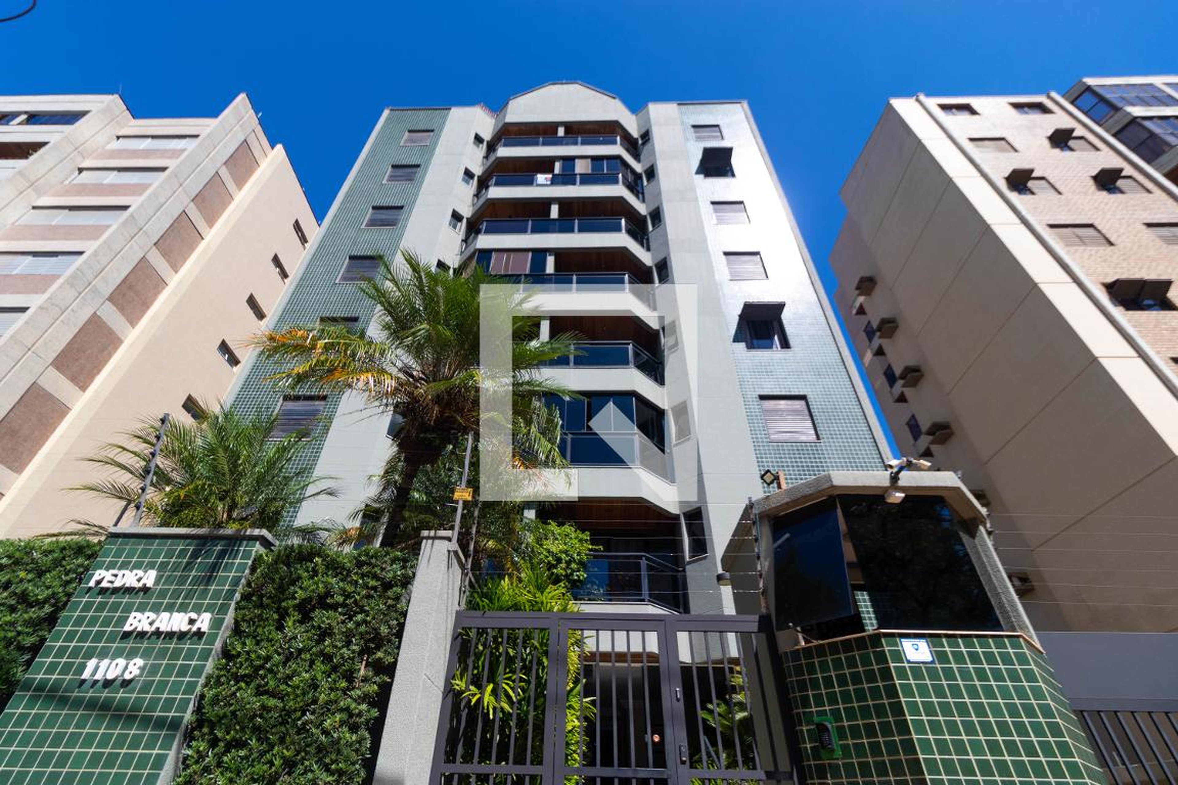 Fachada Condomínio Pedra Branca