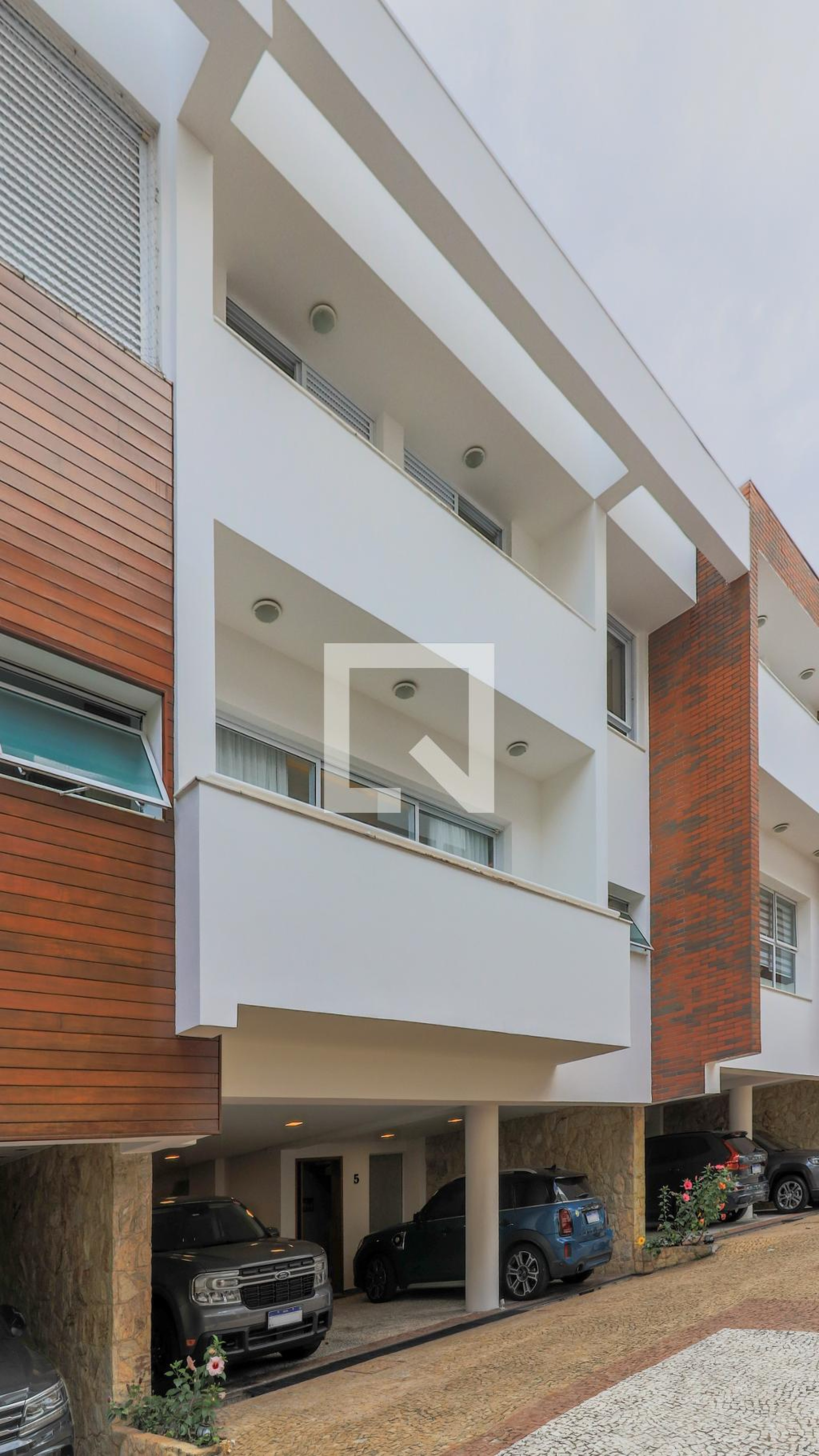 Fachada Residencial Bauhaus Village