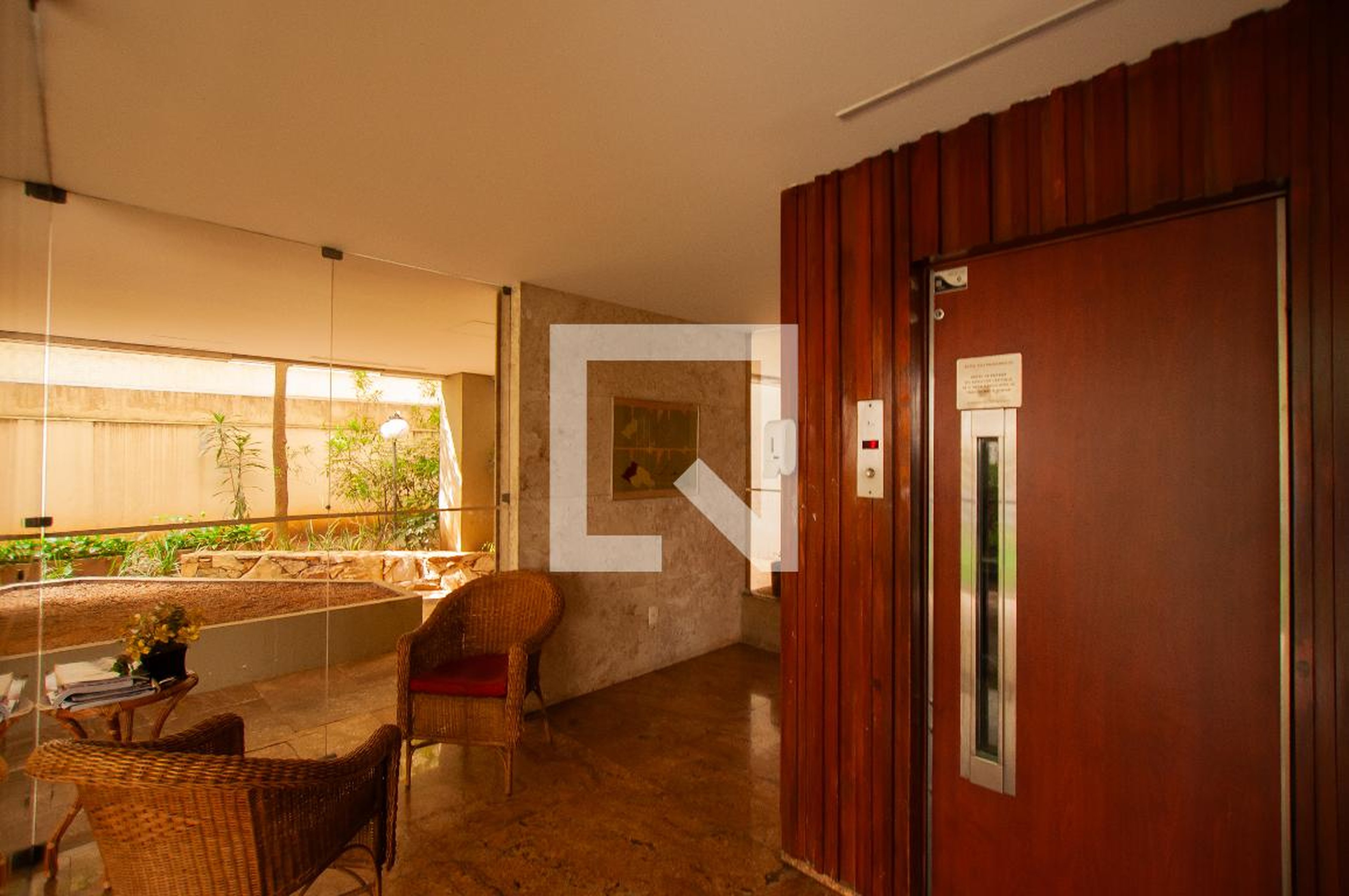 Hall de entrada - Jardins de Franca