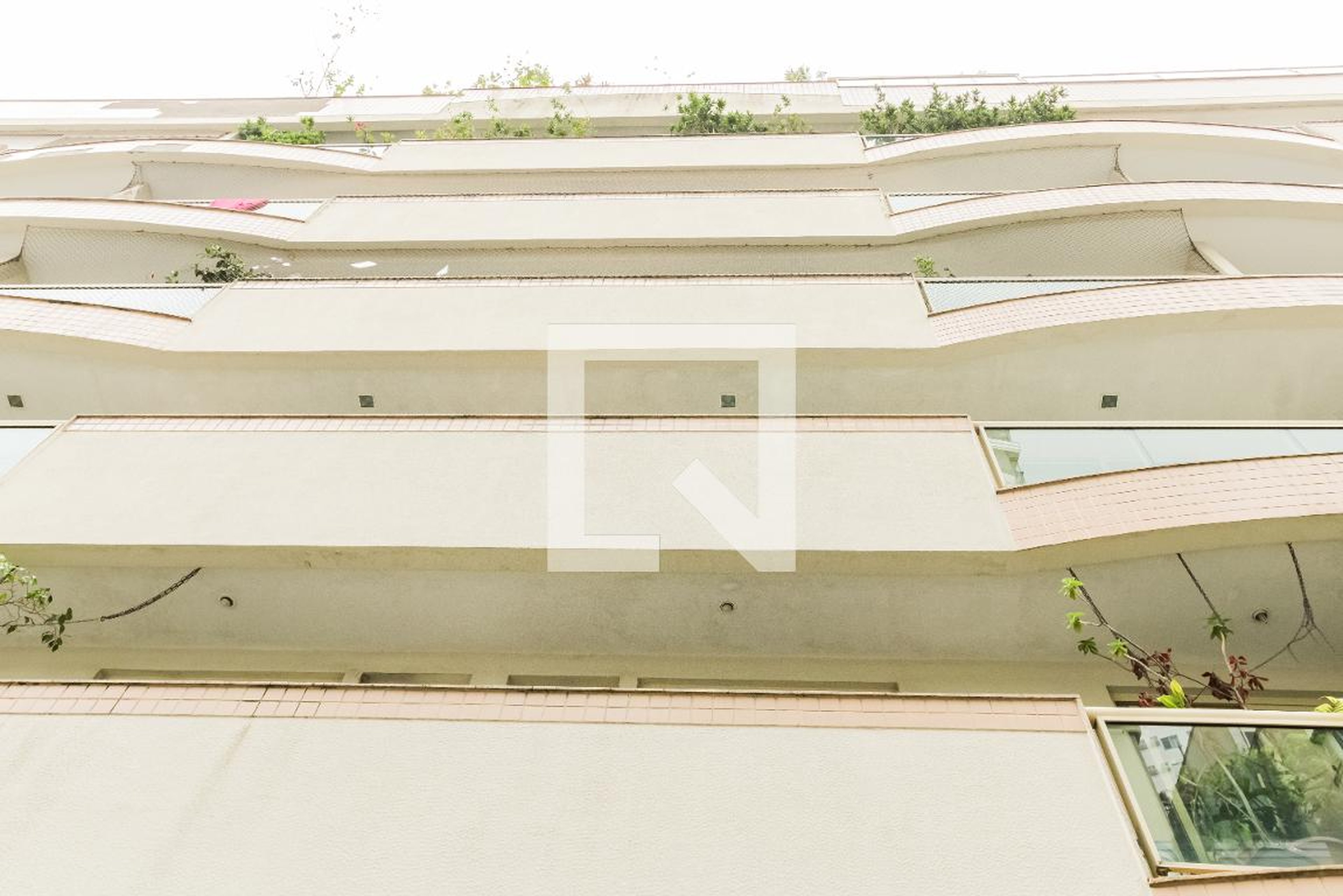 Fachada Edifício Canto Verde