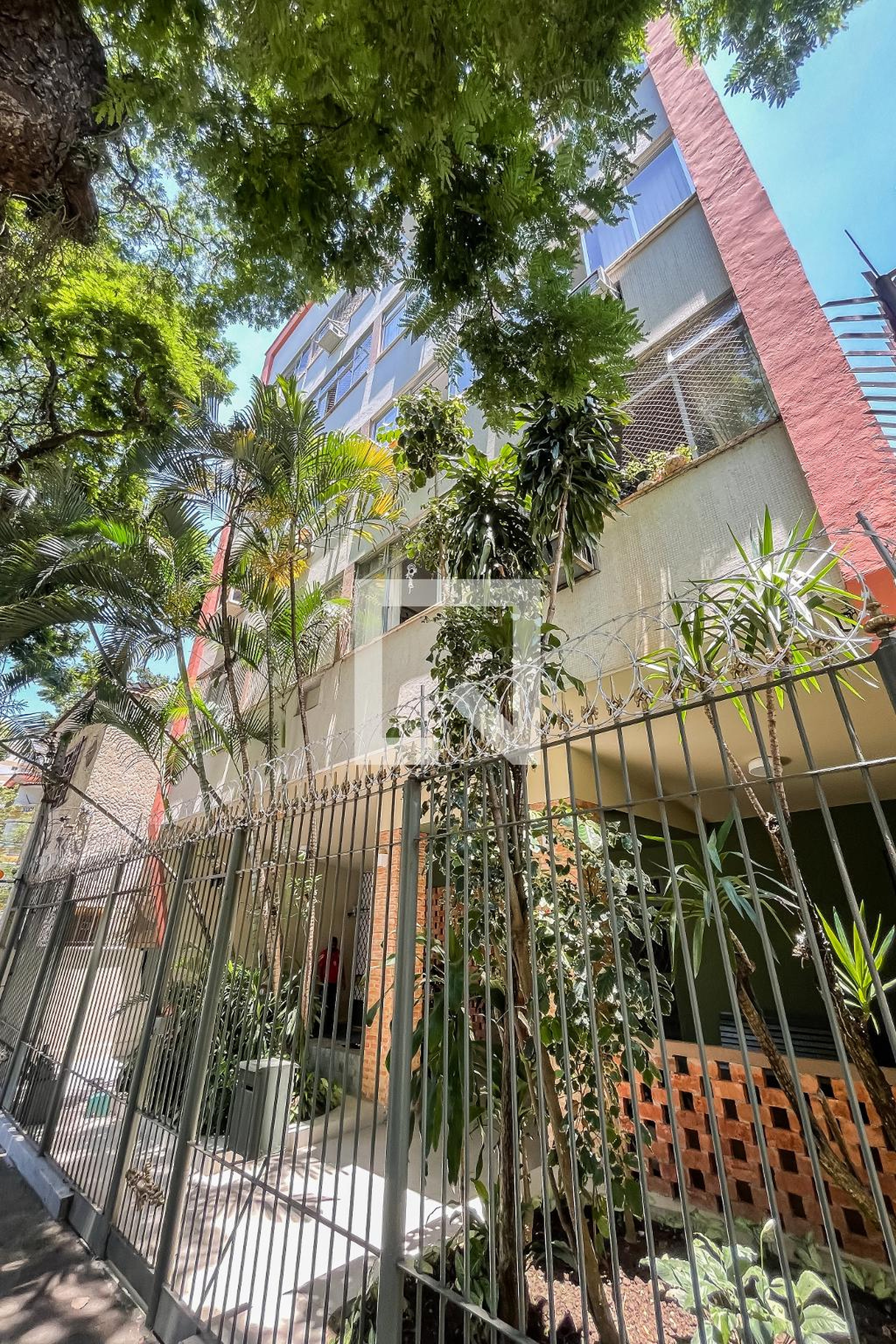 Fachada Condomínio em Rua Marechal Jofre, 105